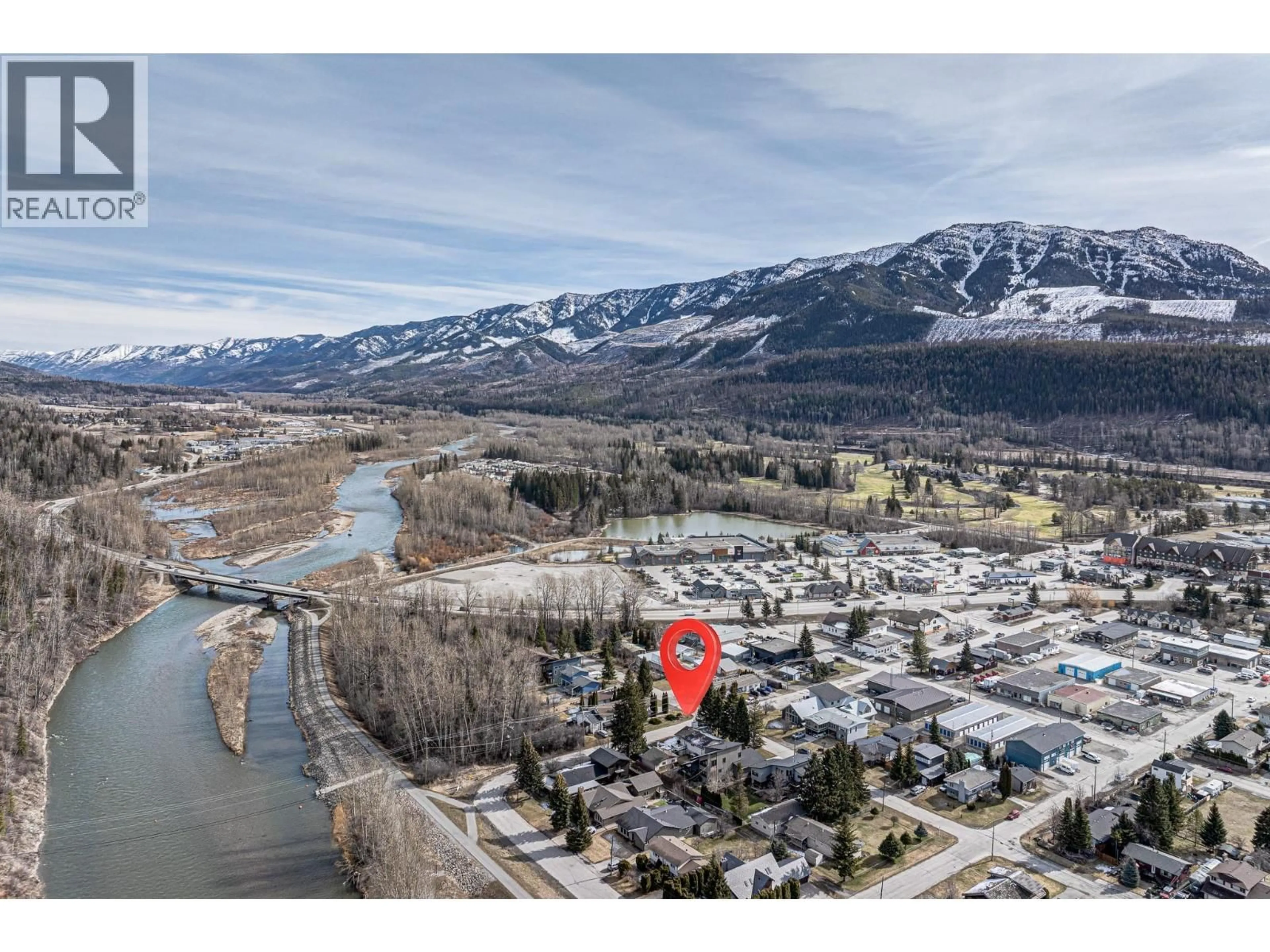 A pic from outside/outdoor area/front of a property/back of a property/a pic from drone, water/lake/river/ocean view for 1591 11TH AVENUE, Fernie British Columbia V0B1M0