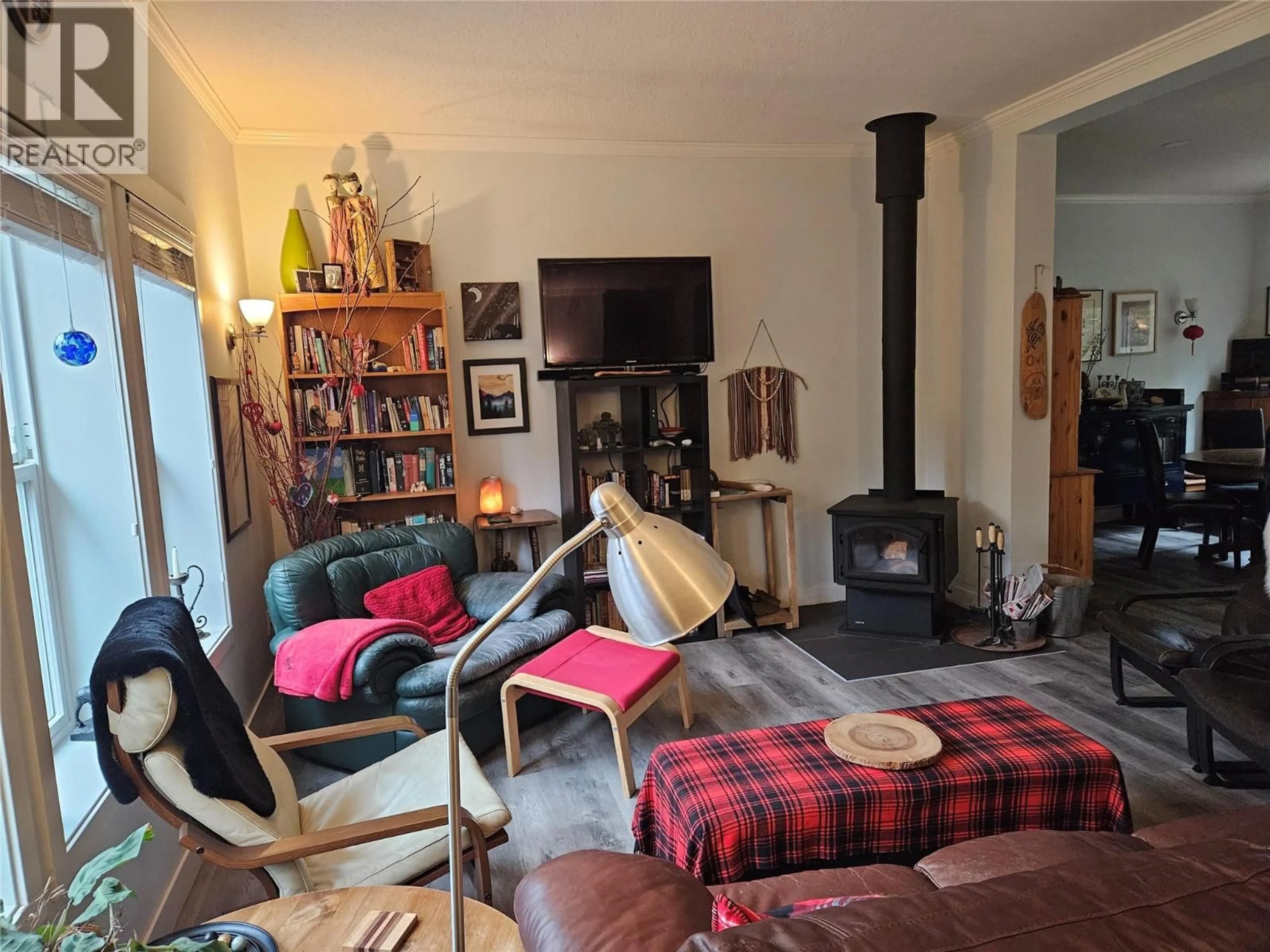 Living room with furniture, unknown for 2291 15TH AVENUE, Nakusp British Columbia V0G1R1