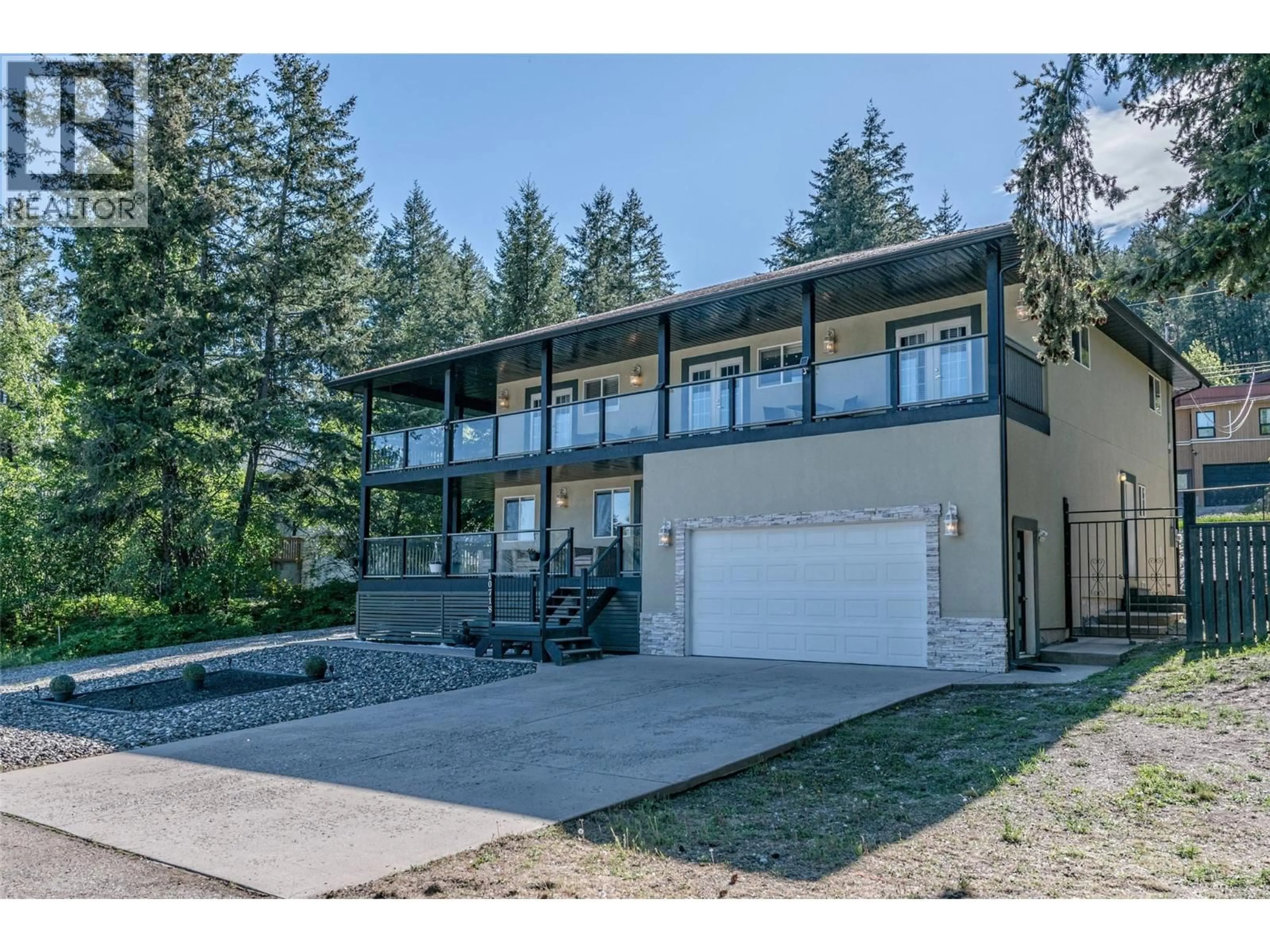 Home with vinyl exterior material, unknown for 10718 PINECREST ROAD, Vernon British Columbia V1H2C1