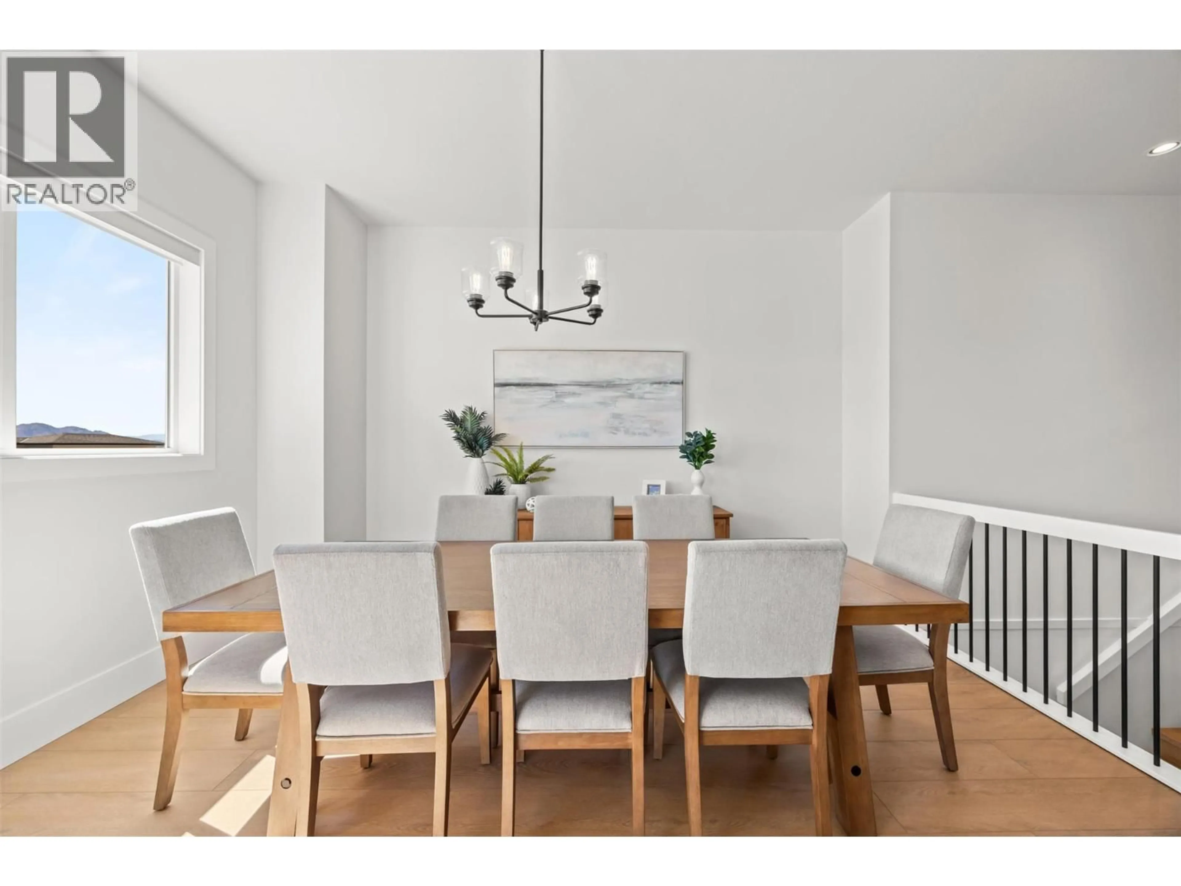 Dining room, wood/laminate floor for 2598 CROWN CREST DRIVE, West Kelowna British Columbia V4T3N3