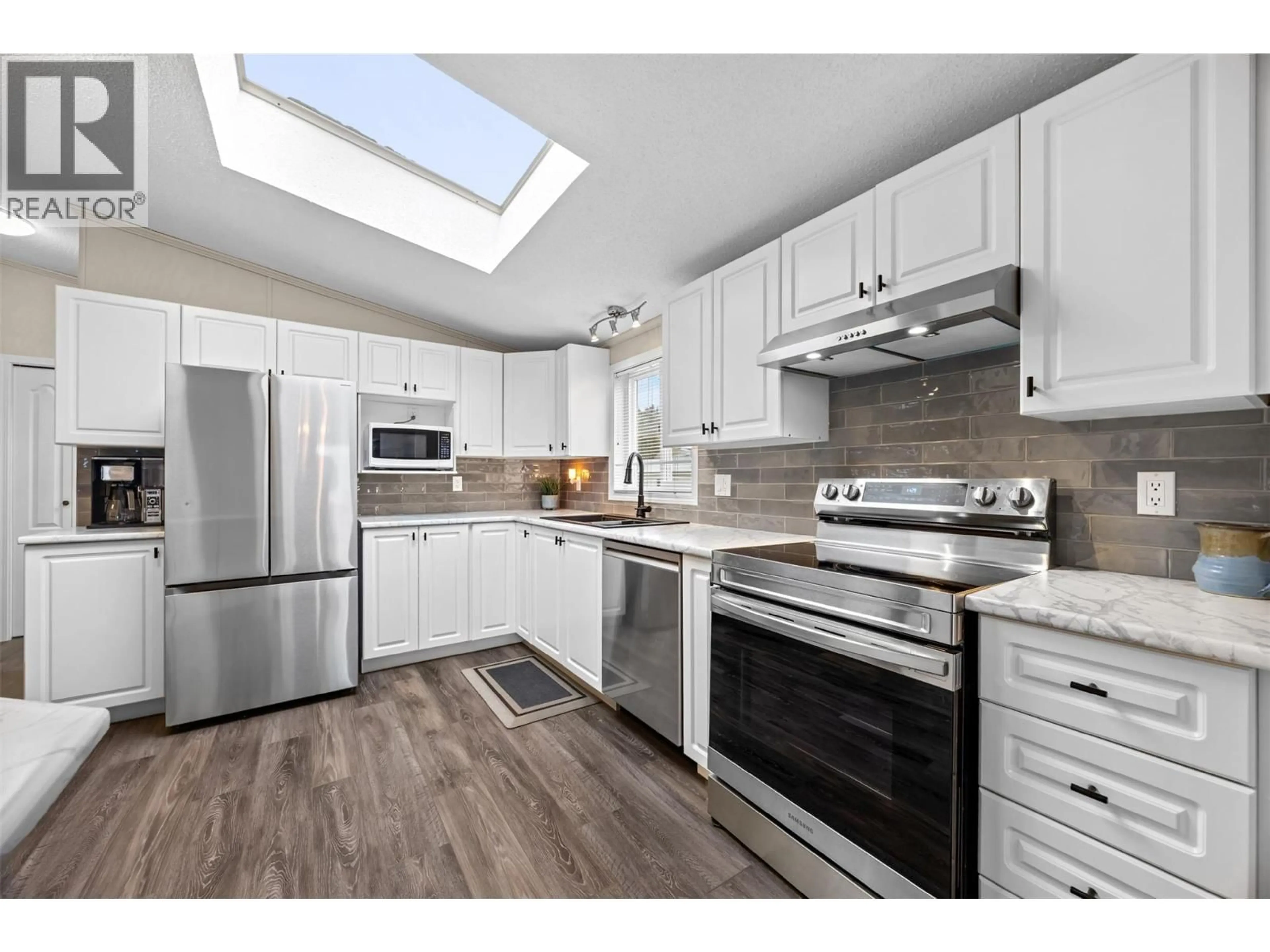 Open concept kitchen, unknown for 93 - 1850 SHANNON LAKE ROAD, West Kelowna British Columbia V4T1L6