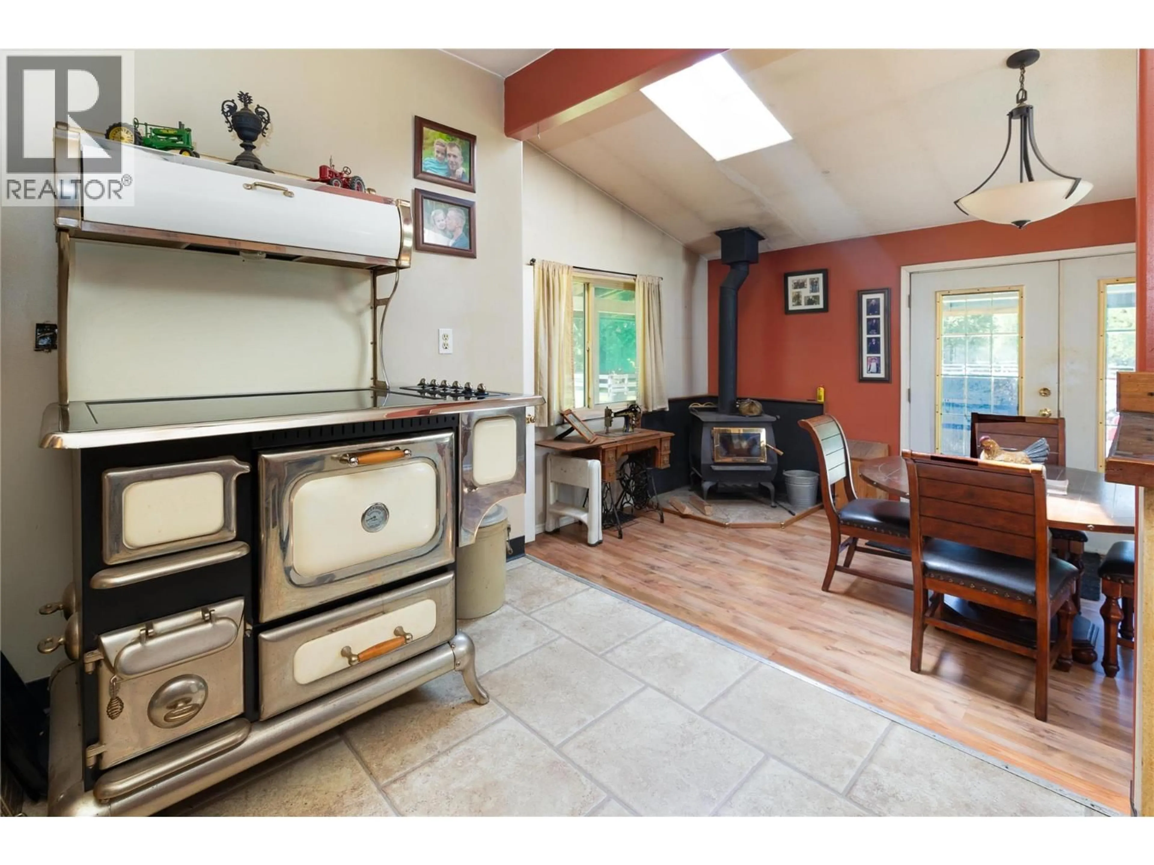 Unknown for 2169 SOLSQUA ROAD, Sicamous British Columbia V0E2V0