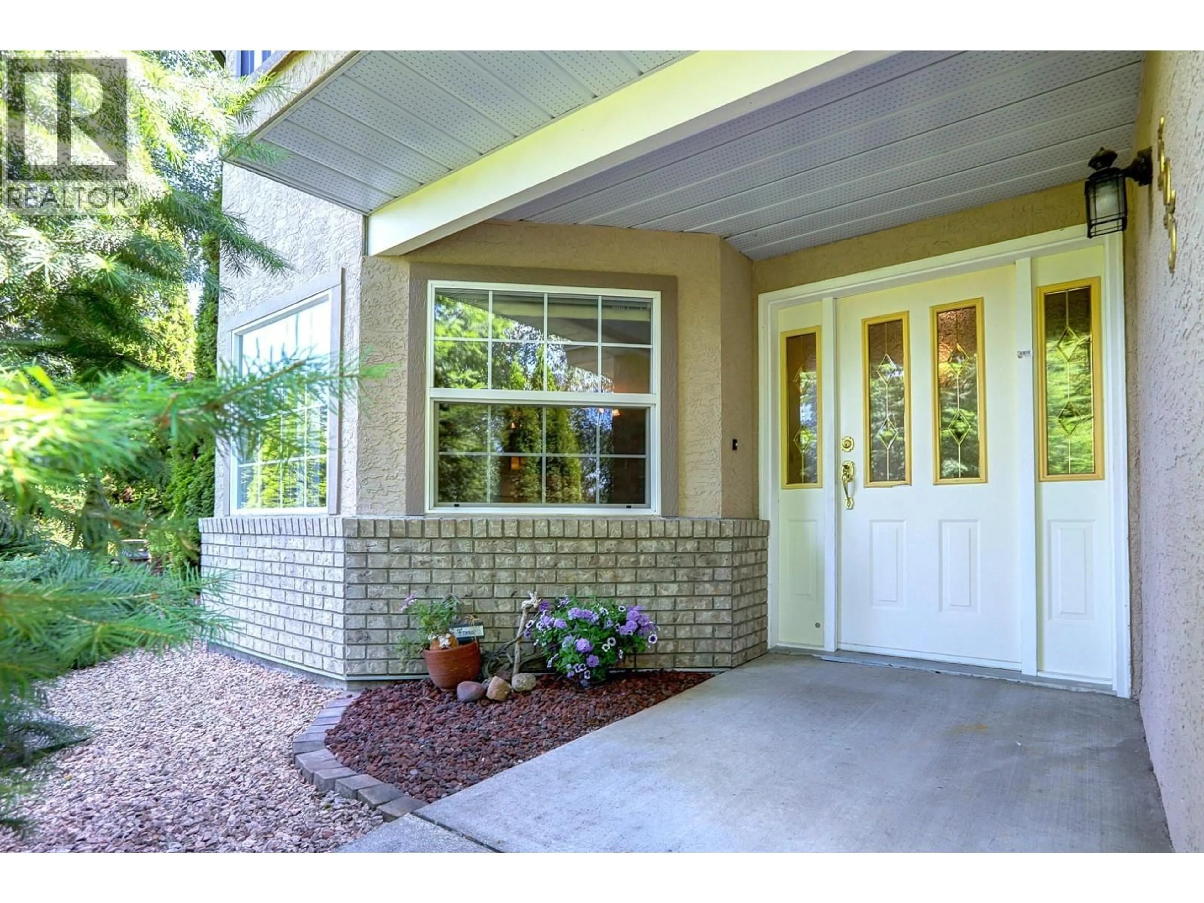 Indoor entryway for 595 GROUSE ROAD, Vernon British Columbia V1B3B1