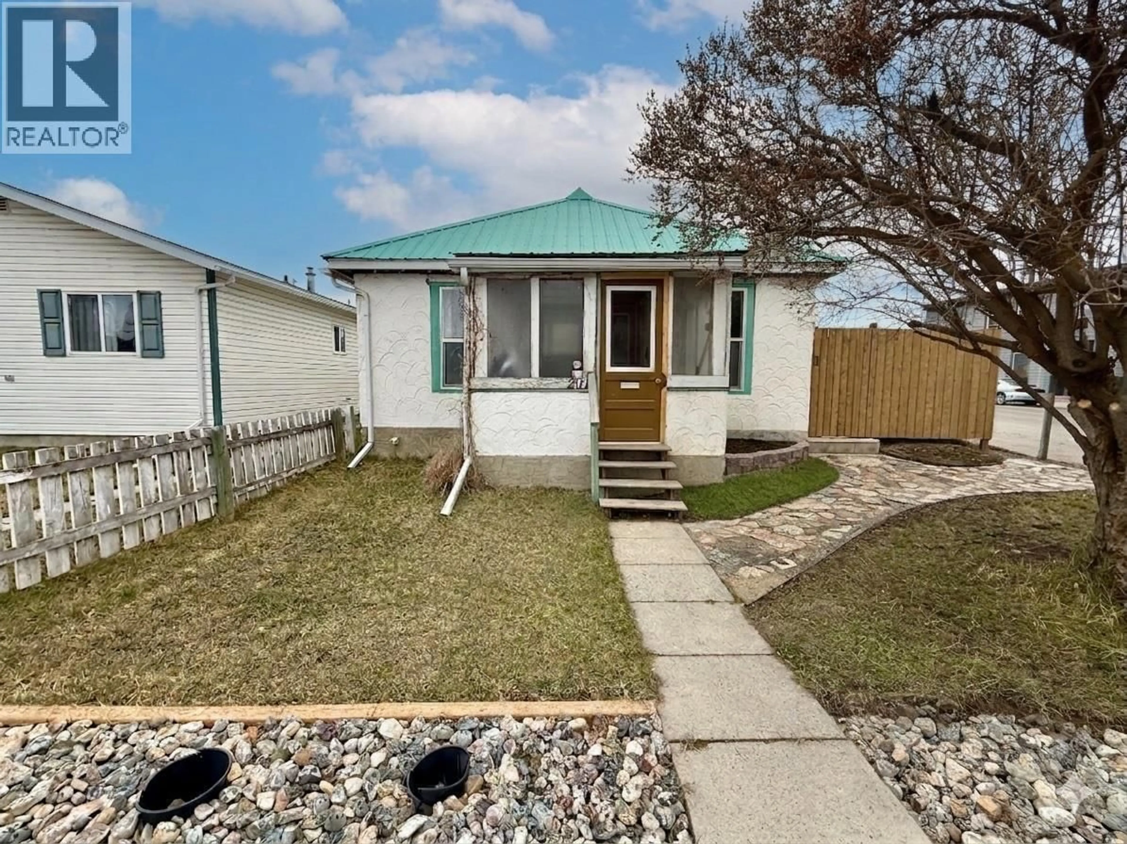 Unknown for 201 6TH AVENUE SOUTH, Cranbrook British Columbia V1C2H7