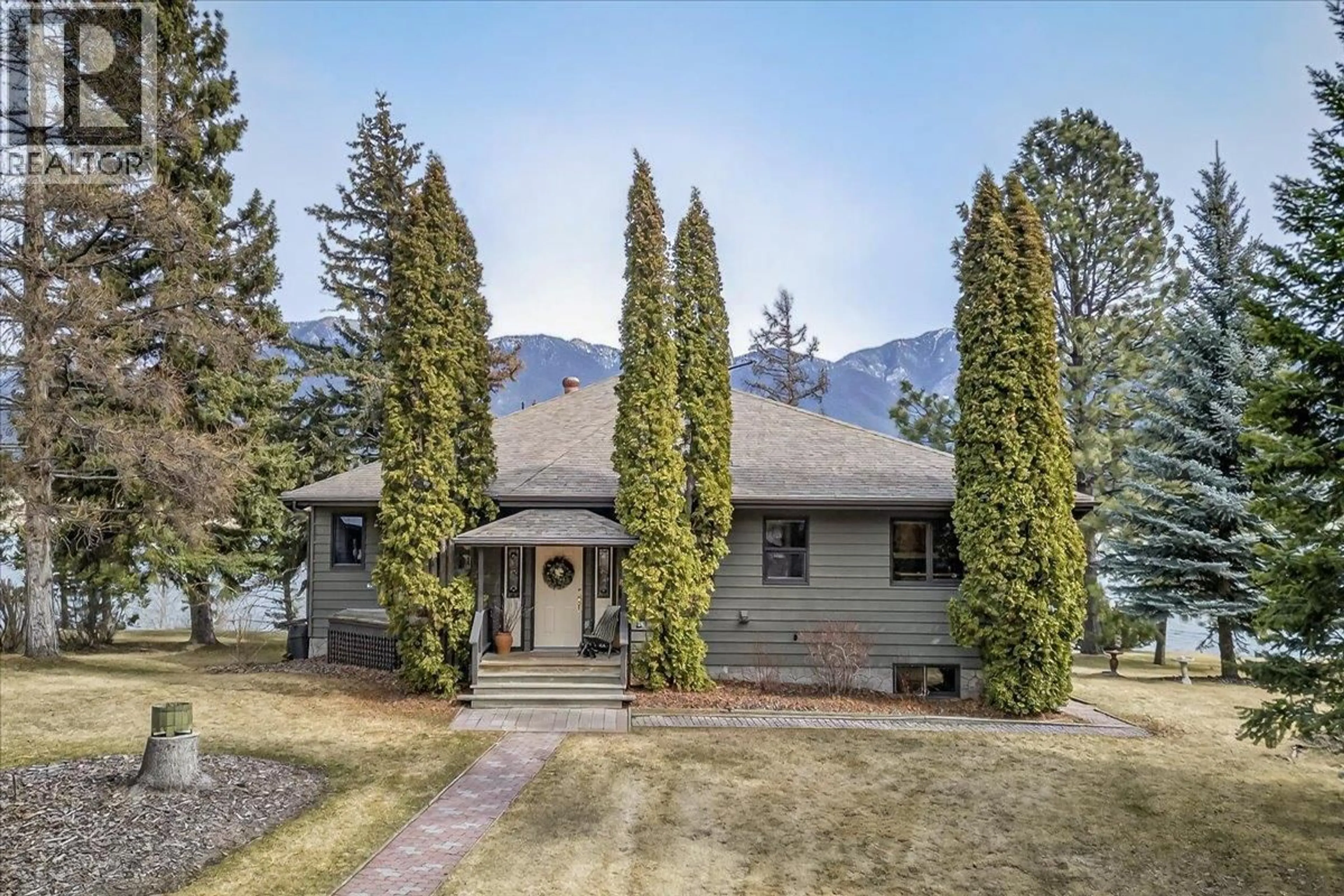 Unknown for 2376 RUAULT ROAD, Invermere British Columbia V0A1K4
