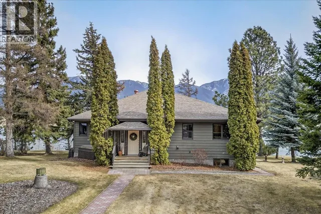 2376 RUAULT ROAD, Invermere 4