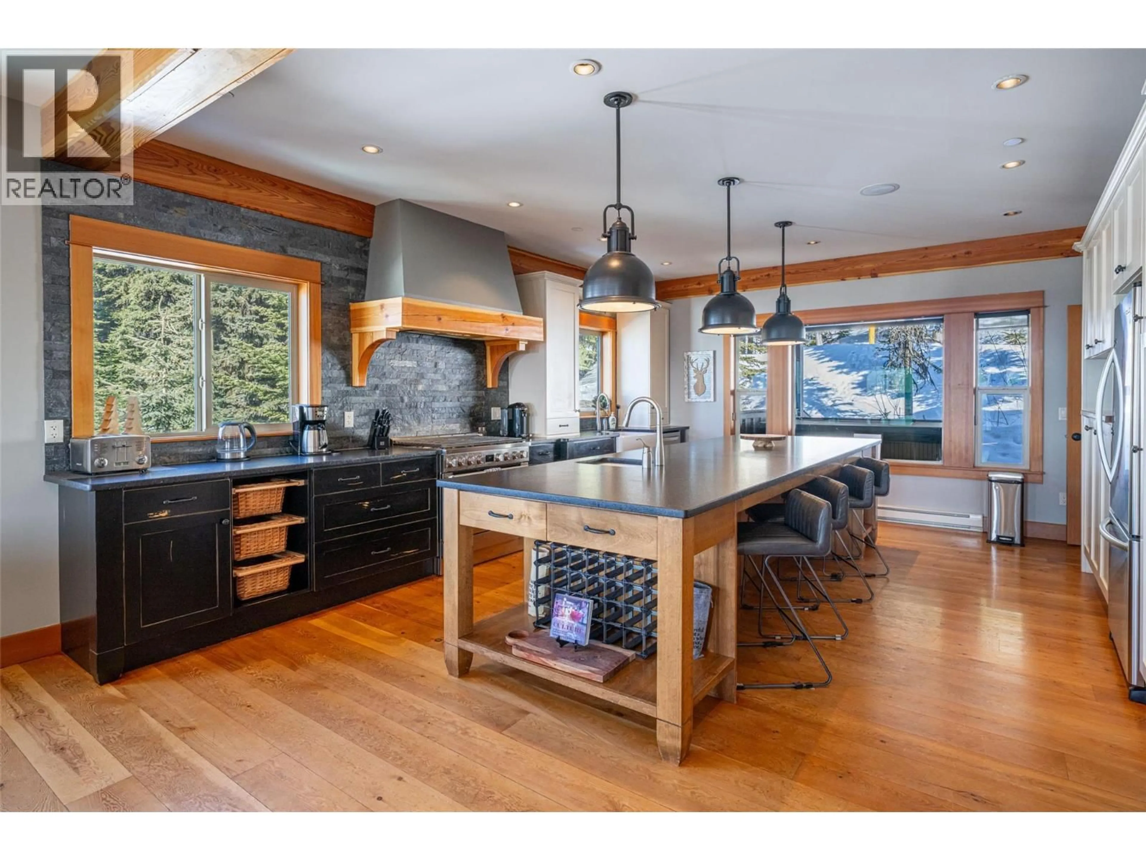 Open concept kitchen, unknown for 9826 CATHEDRAL DRIVE, Silver Star British Columbia V1B3M1