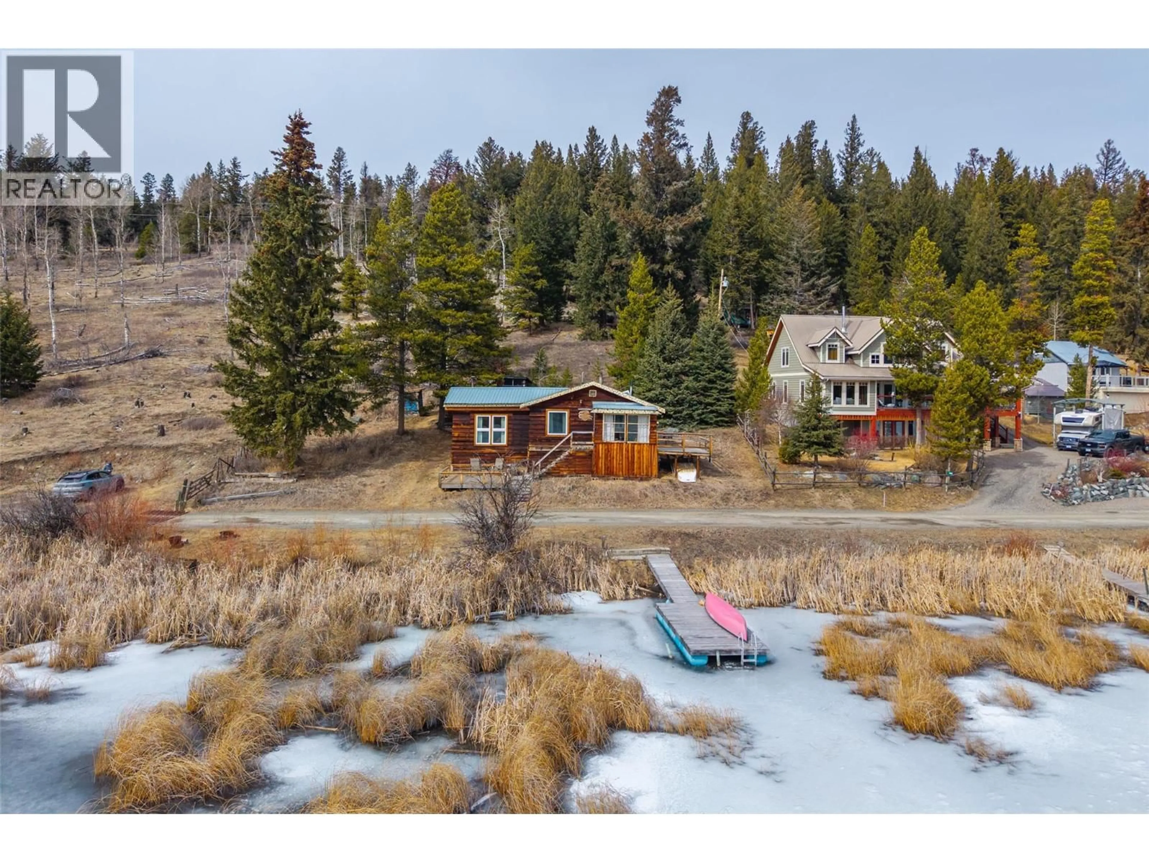 A pic from outside/outdoor area/front of a property/back of a property/a pic from drone, unknown for 4081 LAC LE JEUNE DRIVE WEST, Kamloops British Columbia V1S1Y8