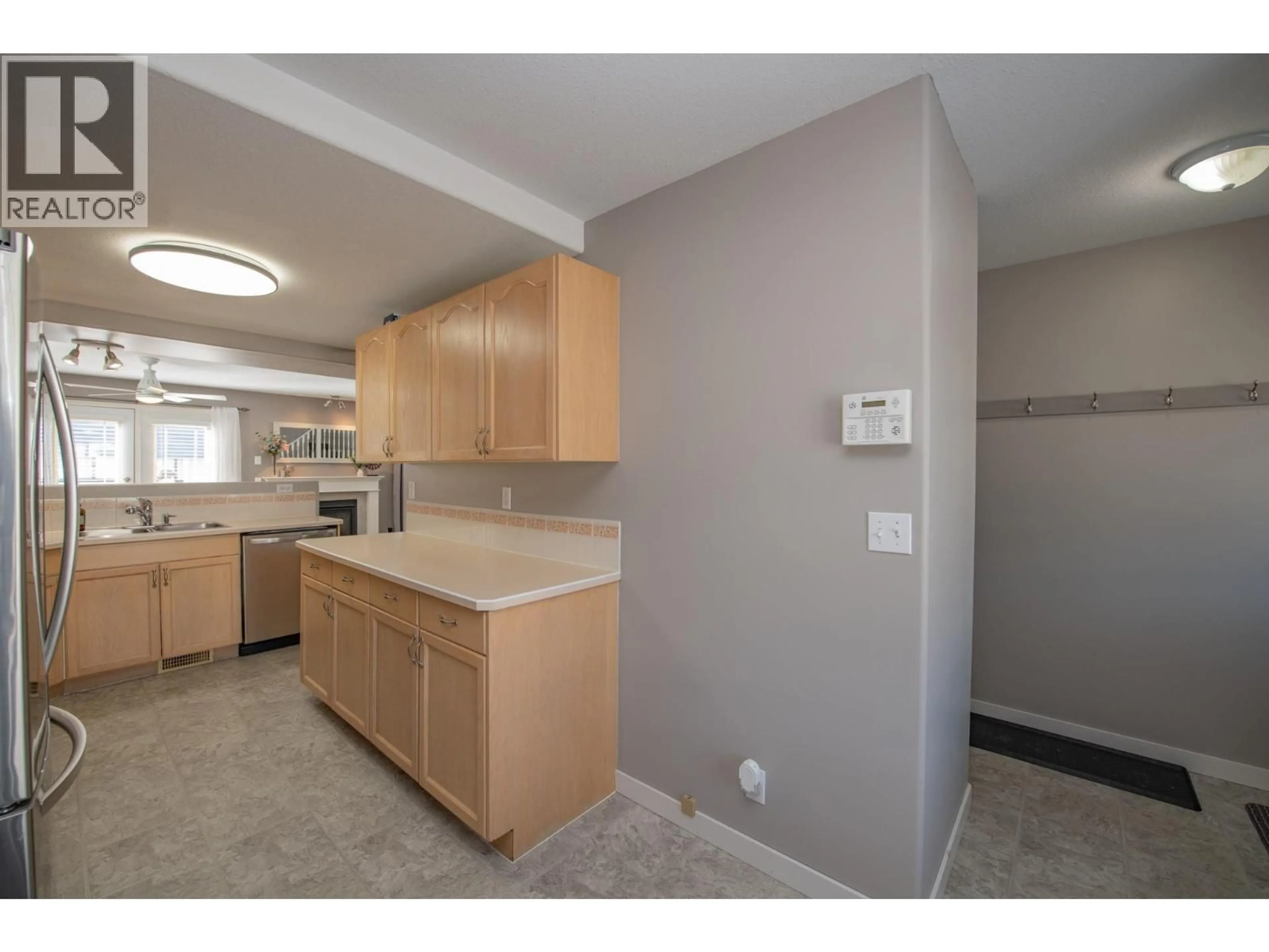 Standard kitchen, unknown for 22 - 2395 PLEASANT VALLEY ROAD, Armstrong British Columbia V4Y0H9