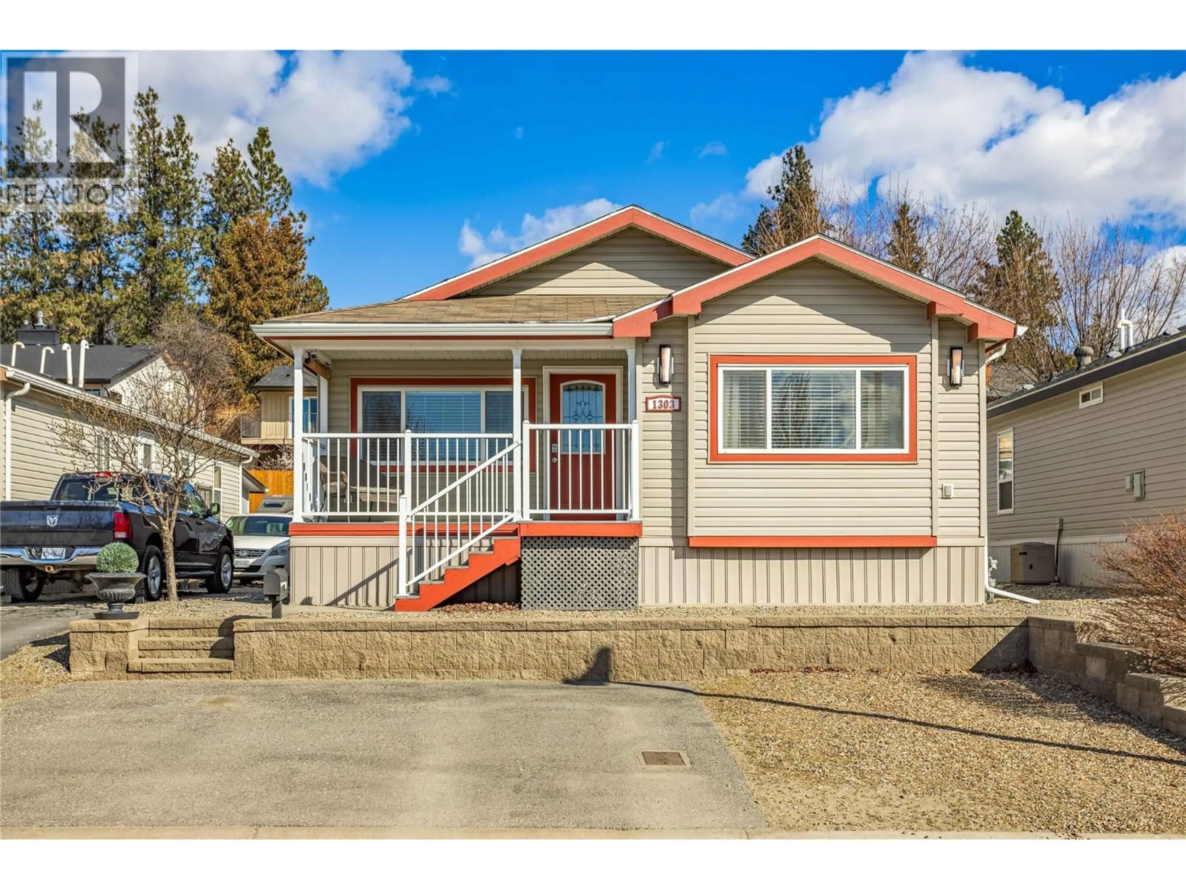 Home with vinyl exterior material, street for 1303 - 2440 OLD OKANAGAN HIGHWAY, Westbank British Columbia V4T3A2