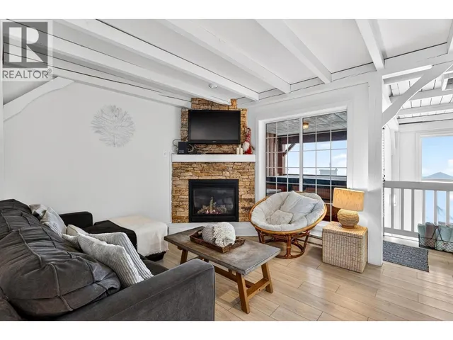 13 - 220 KETTLEVIEW ROAD, Big White 2