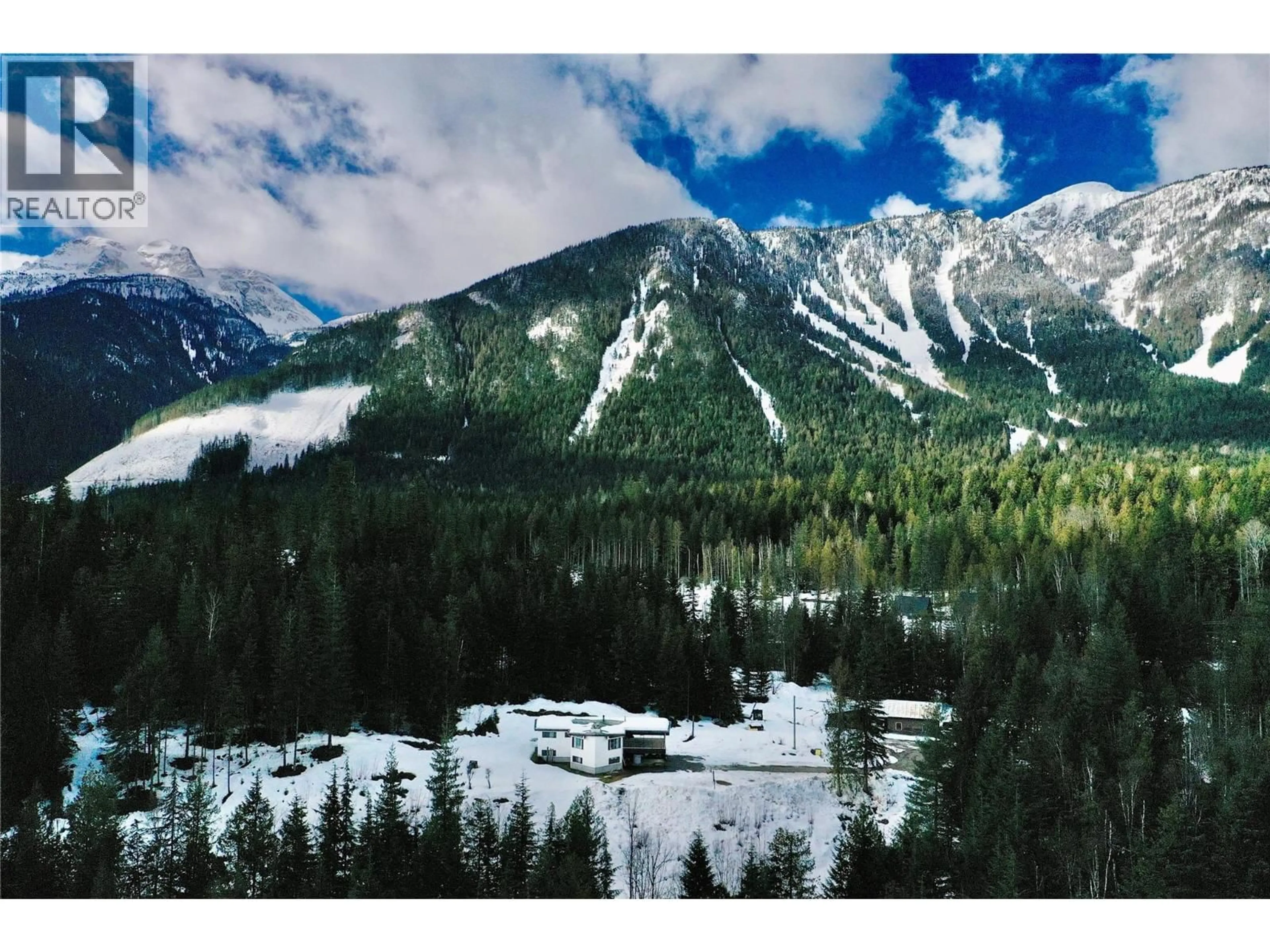 Blurry image for 2180 CLOUGH ROAD, Revelstoke British Columbia V0E2S0