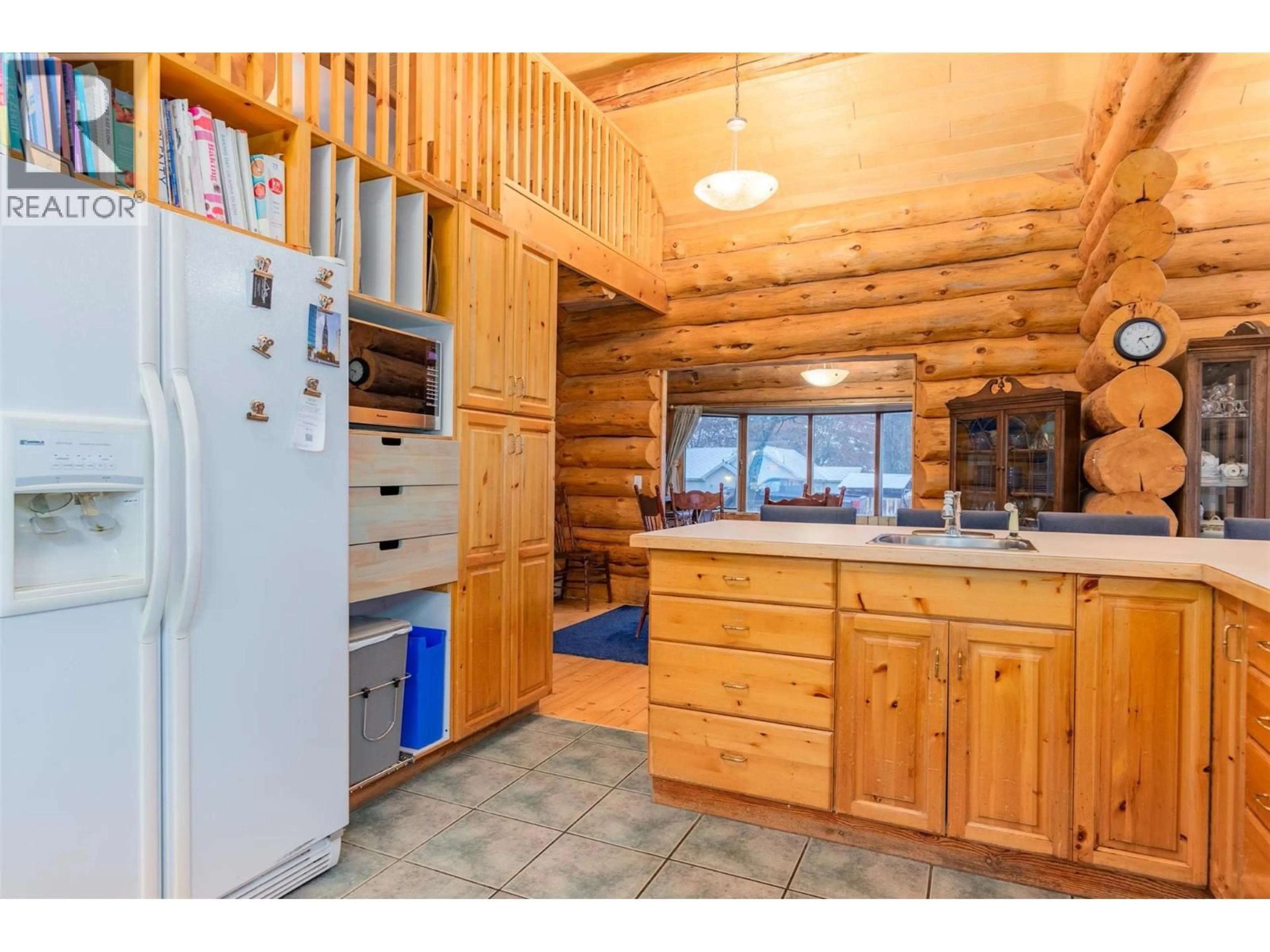 Standard kitchen, unknown for 2266 FIFTH AVENUE, Rossland British Columbia V0G1Y0