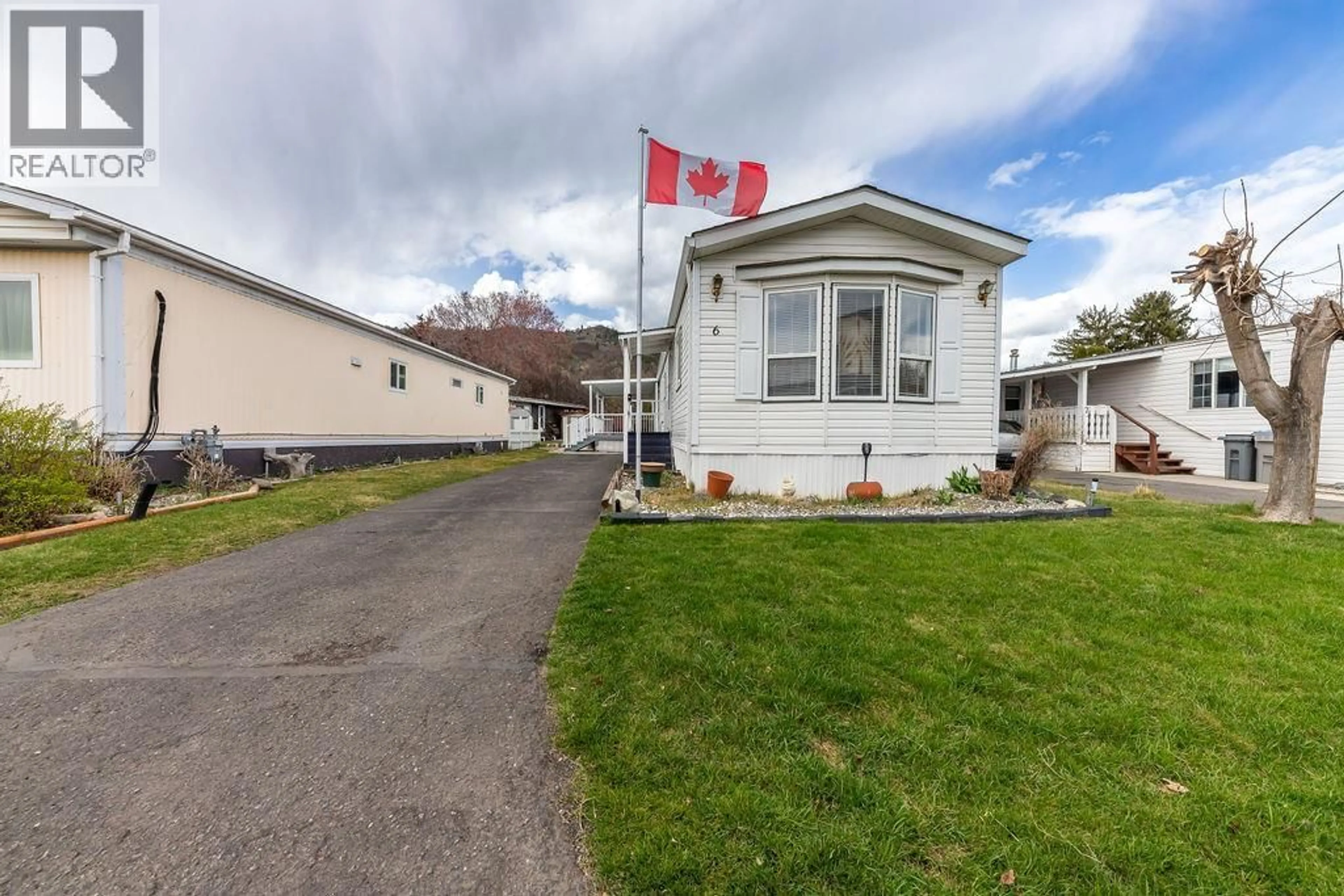 Unknown for 6 - 2400 OAKDALE WAY, Kamloops British Columbia V2B7C4