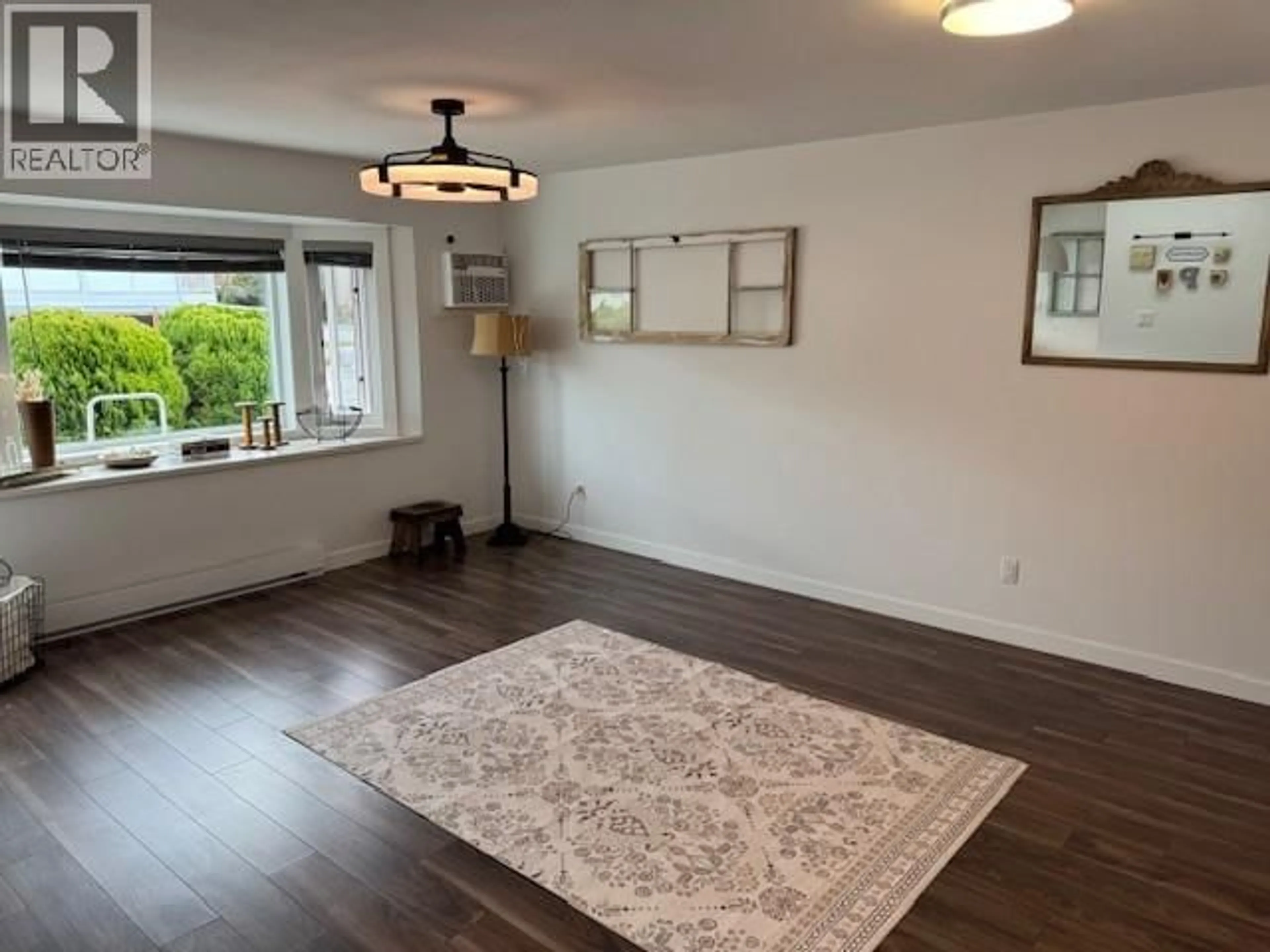 A pic of a room for 108 - 3065 WILSON STREET, Penticton British Columbia V2A7K3
