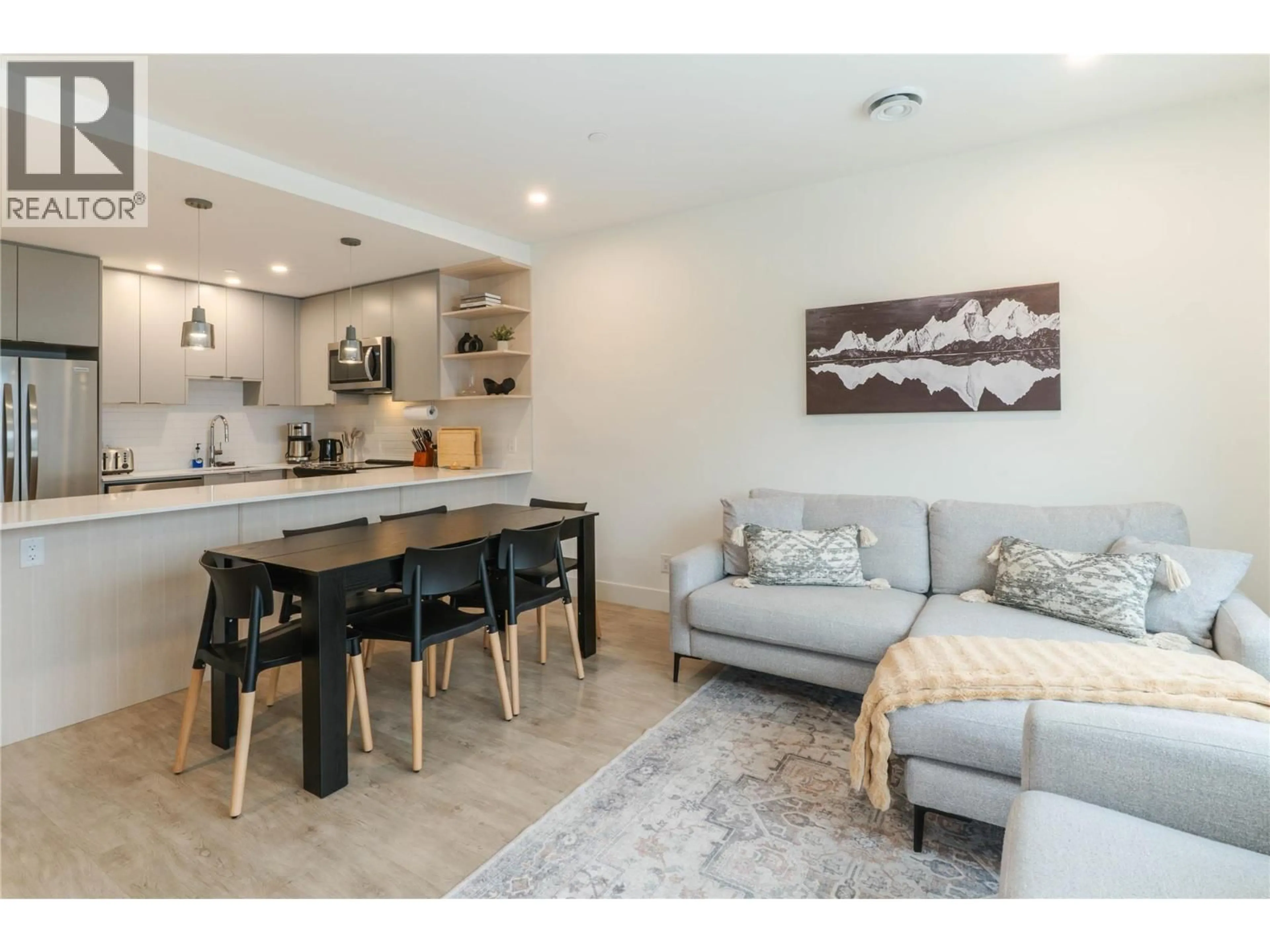 Unknown for 1401 - 1701 COURSIER AVENUE, Revelstoke British Columbia V0E2S0