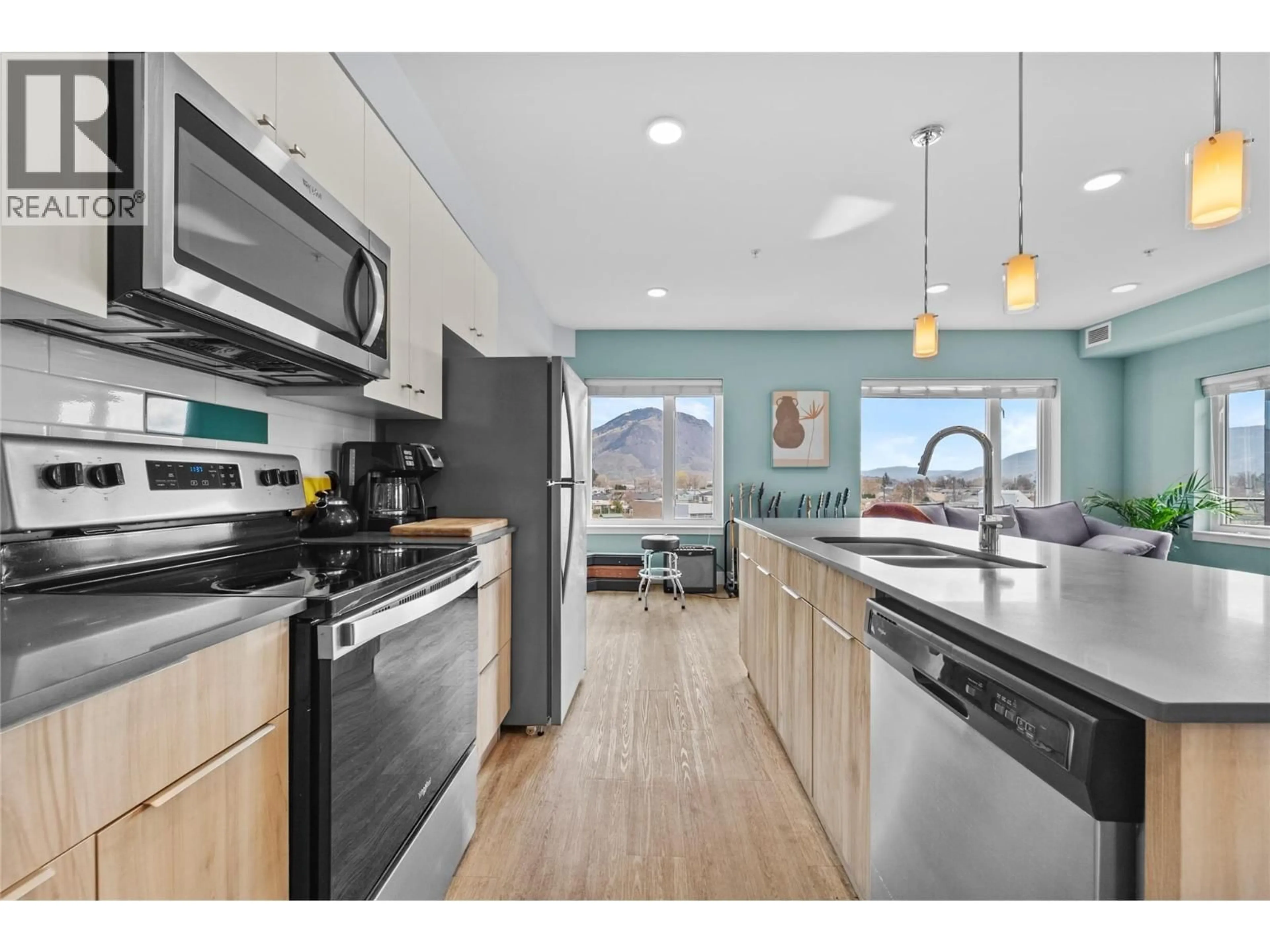 Open concept kitchen, unknown for 505 - 107 YEW STREET, Kamloops British Columbia V2B4A1