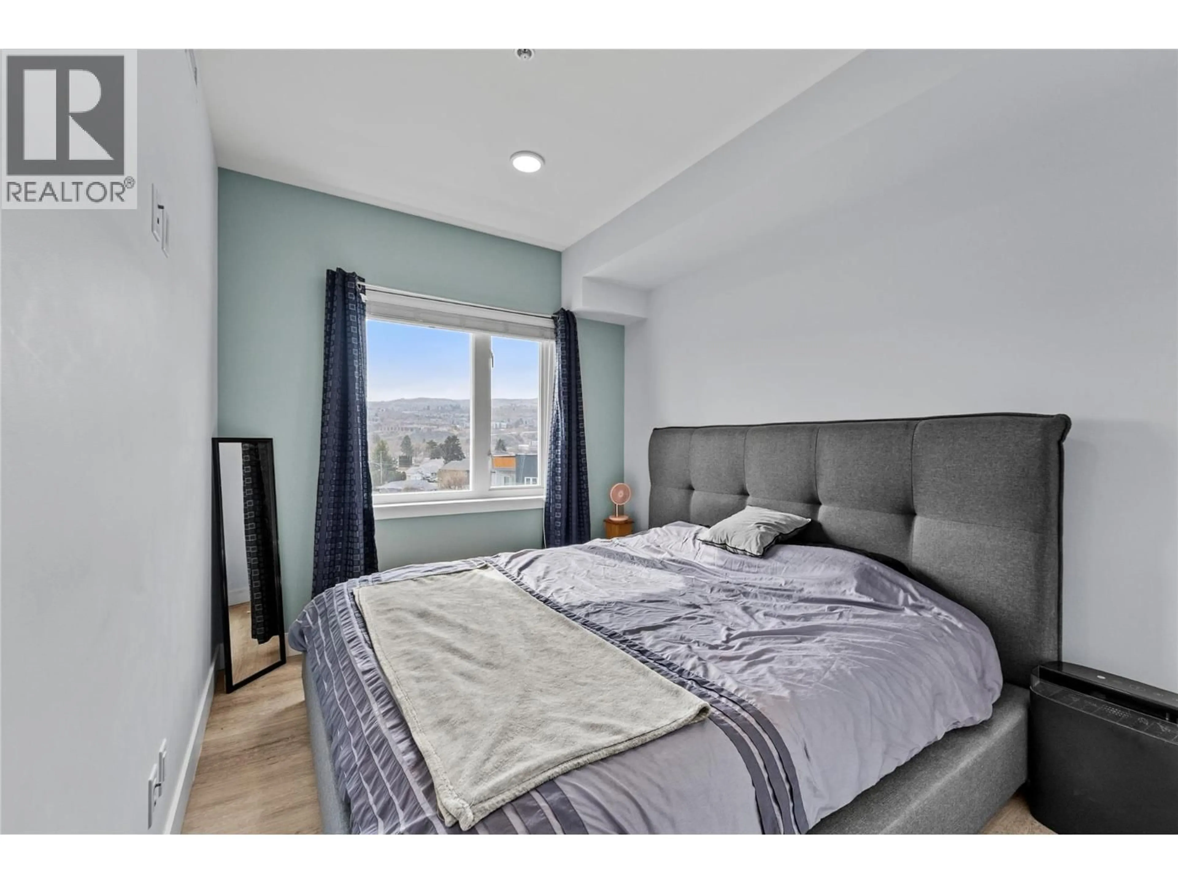 Bedroom with bed, unknown for 505 - 107 YEW STREET, Kamloops British Columbia V2B4A1
