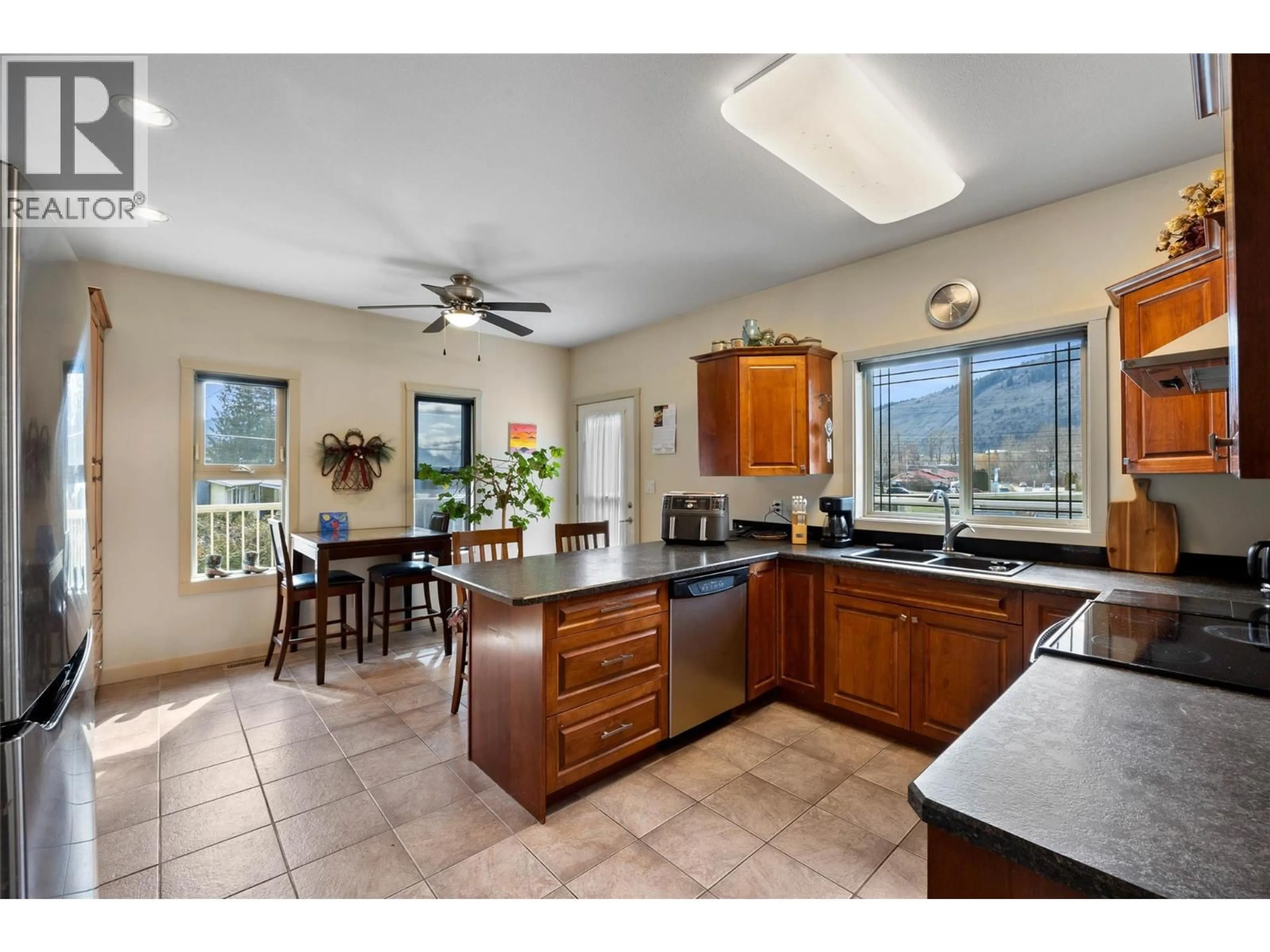 Open concept kitchen, ceramic/tile floor for 640 HYSOP PLACE, Chase British Columbia V0E1M0