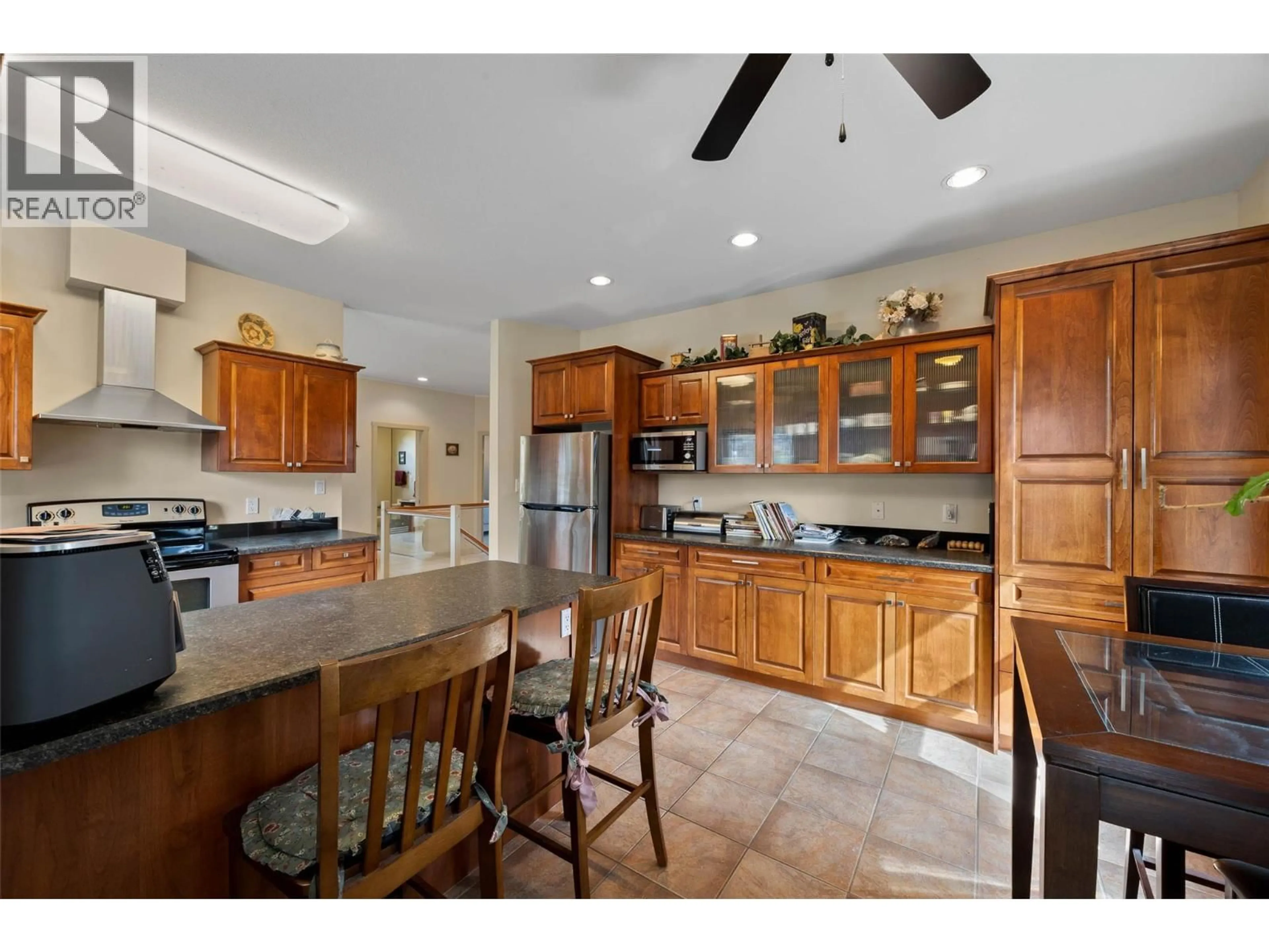 Open concept kitchen, ceramic/tile floor for 640 HYSOP PLACE, Chase British Columbia V0E1M0
