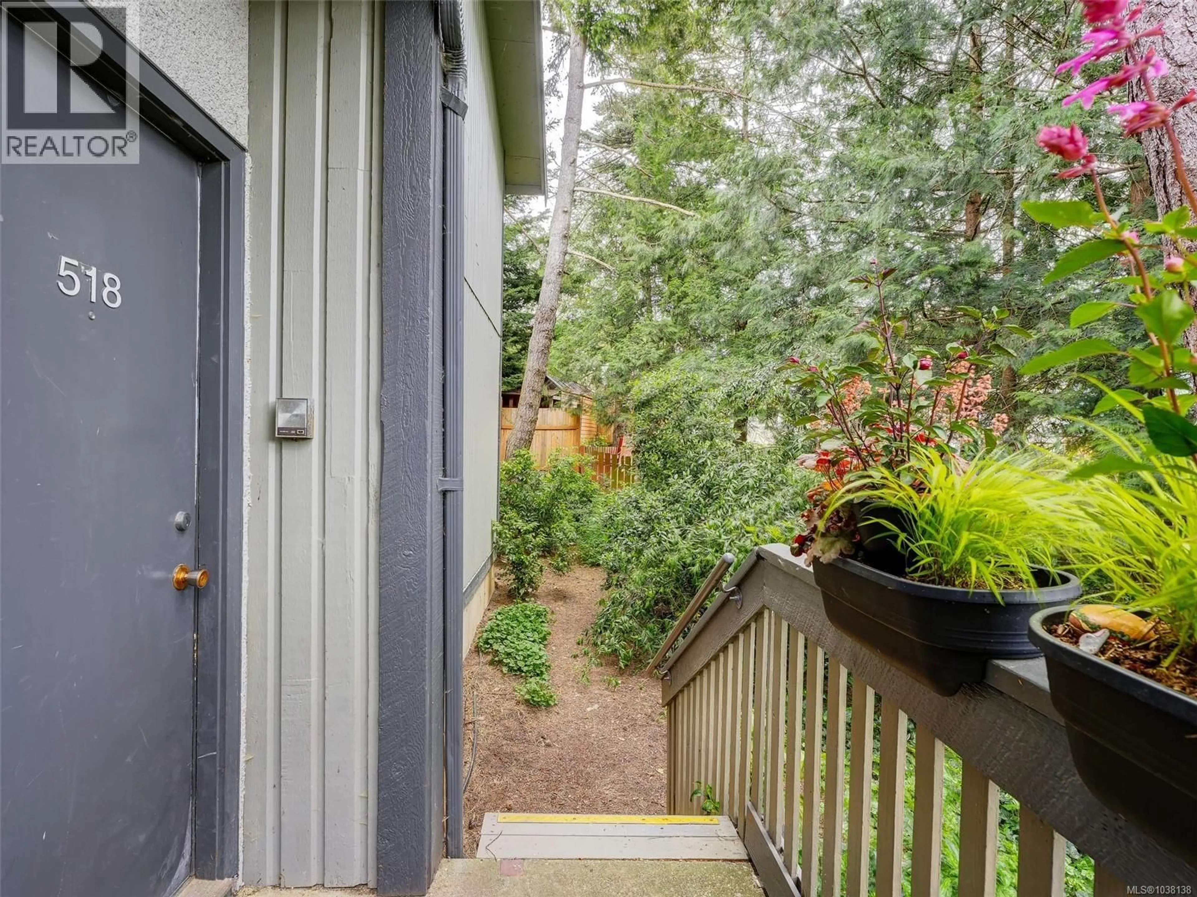 Patio, forest/trees view for 518 CARNATION PLACE, Saanich British Columbia V8Z6G6