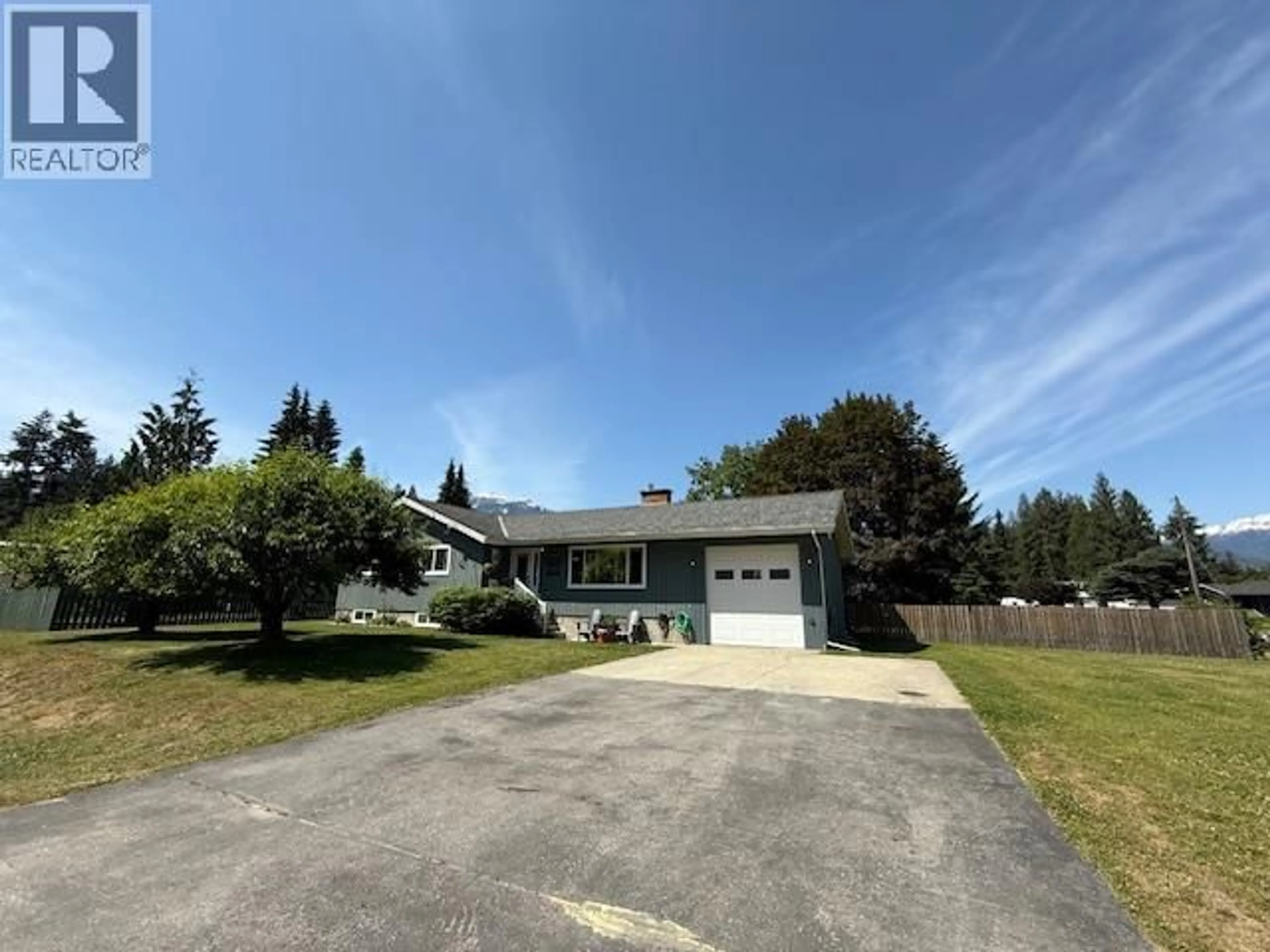 A pic from outside/outdoor area/front of a property/back of a property/a pic from drone, street for 1669 HIOB ROAD, Revelstoke British Columbia V0e2s0