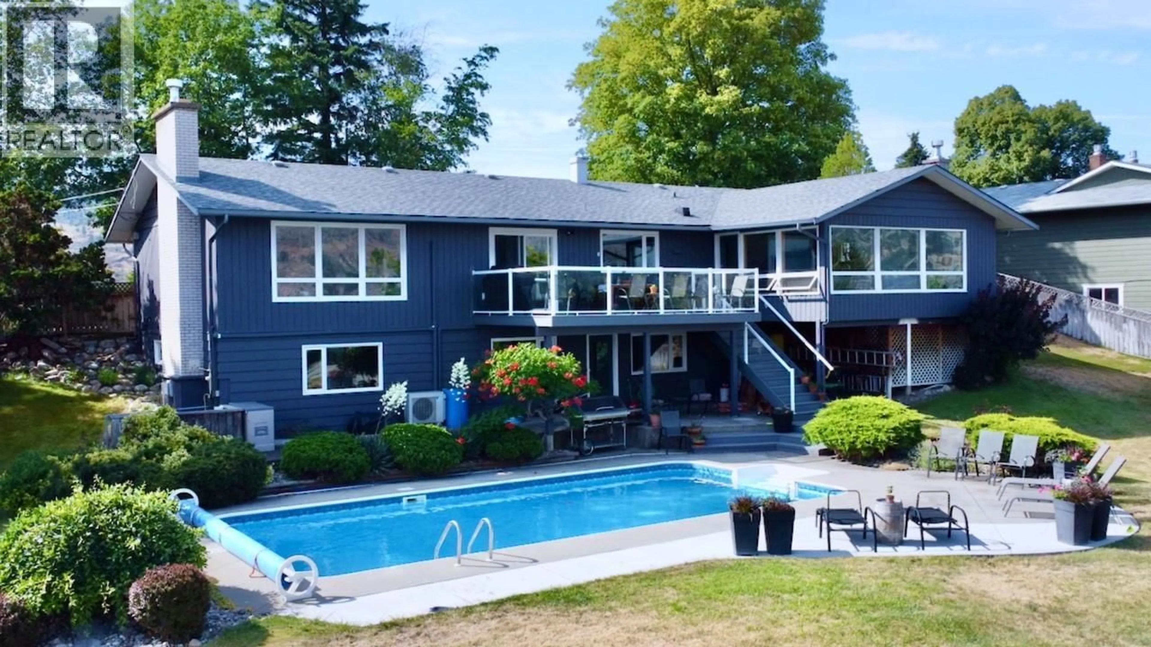 Home with vinyl exterior material, water/lake/river/ocean view for 5622 YARROW STREET, Oliver British Columbia V0H1T9