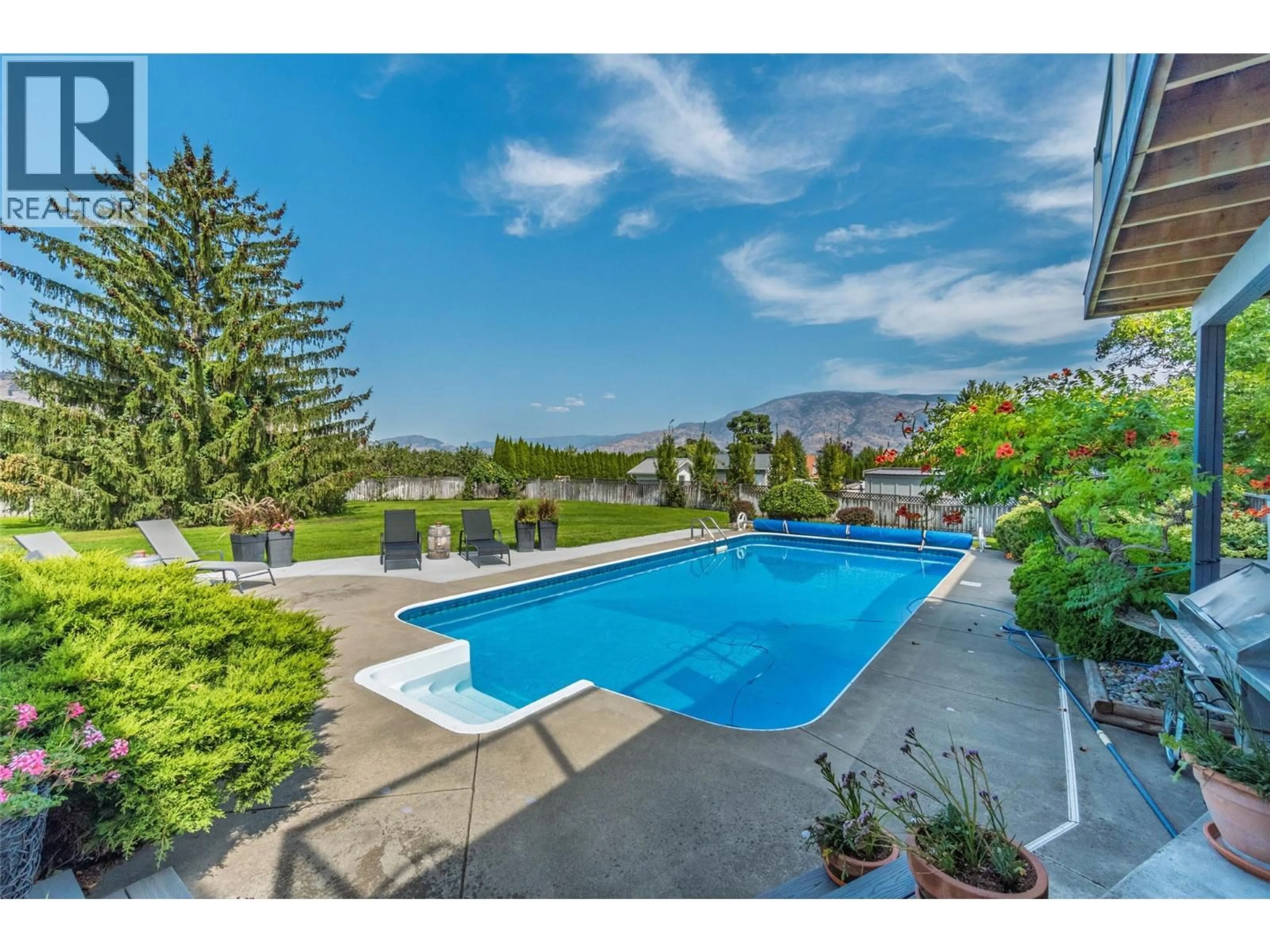Pool for 5622 YARROW STREET, Oliver British Columbia V0H1T9