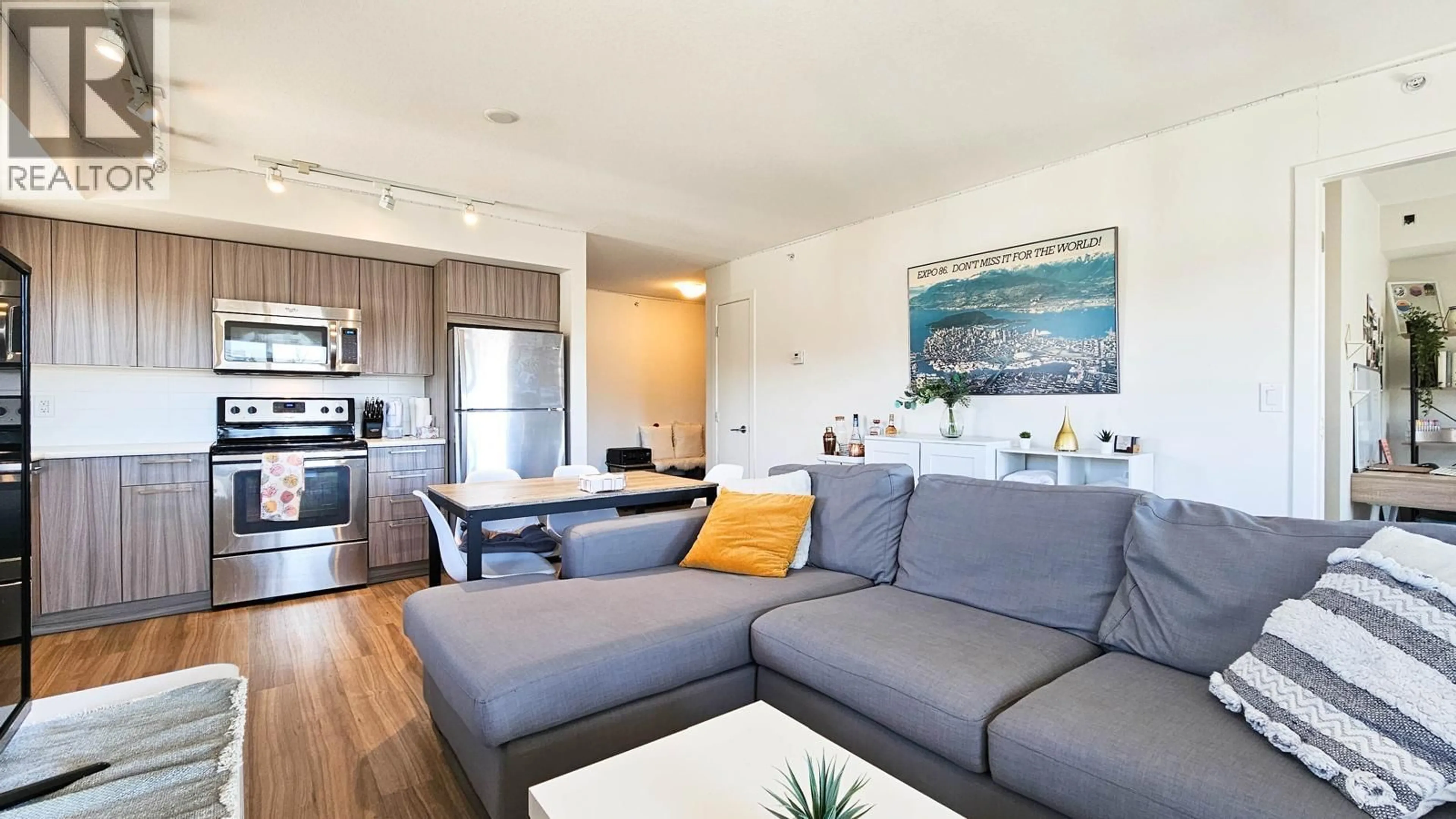 Living room with furniture, unknown for PH12 - 883 ACADEMY WAY, Kelowna British Columbia V1V0A3