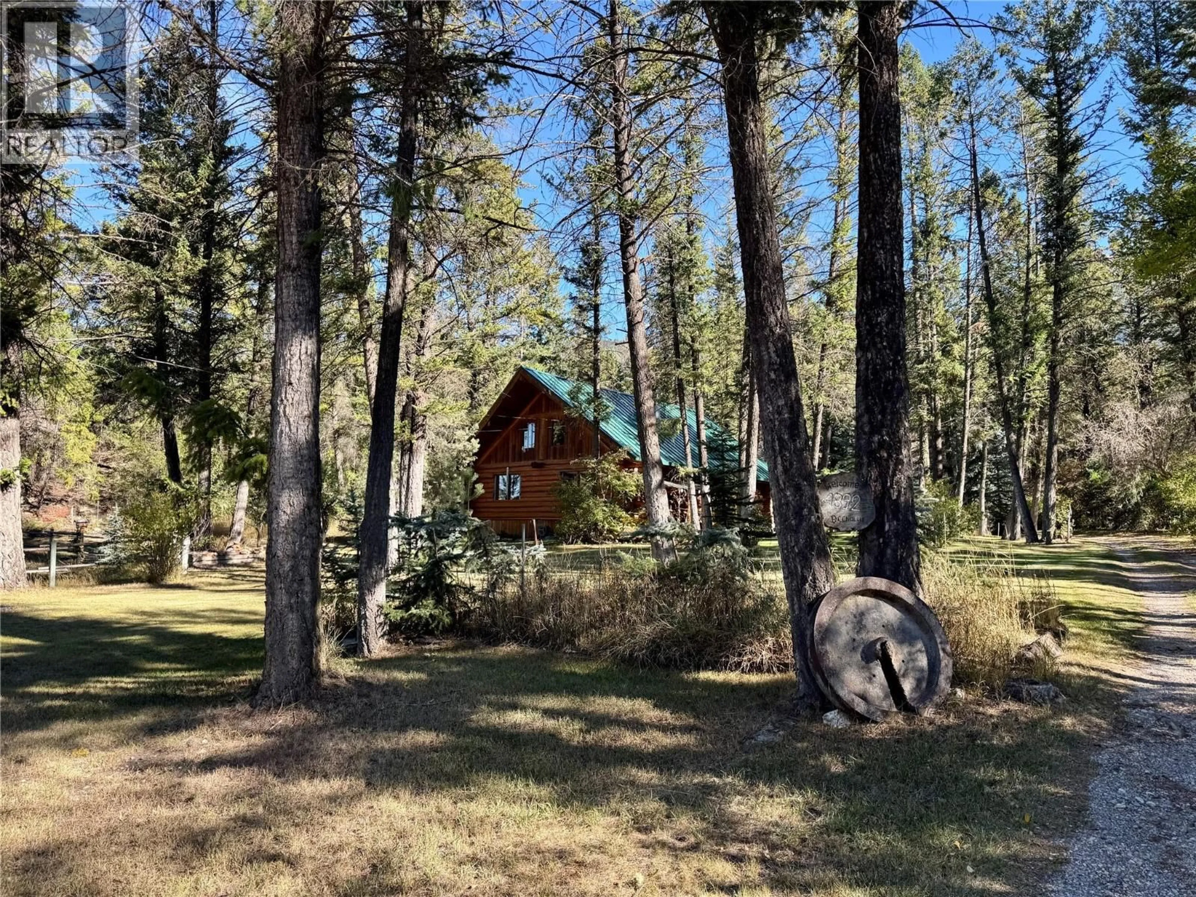 A pic from outside/outdoor area/front of a property/back of a property/a pic from drone, forest/trees view for 4892 OGILVEY AVENUE, Fairmont Hot Springs British Columbia V0A1L1