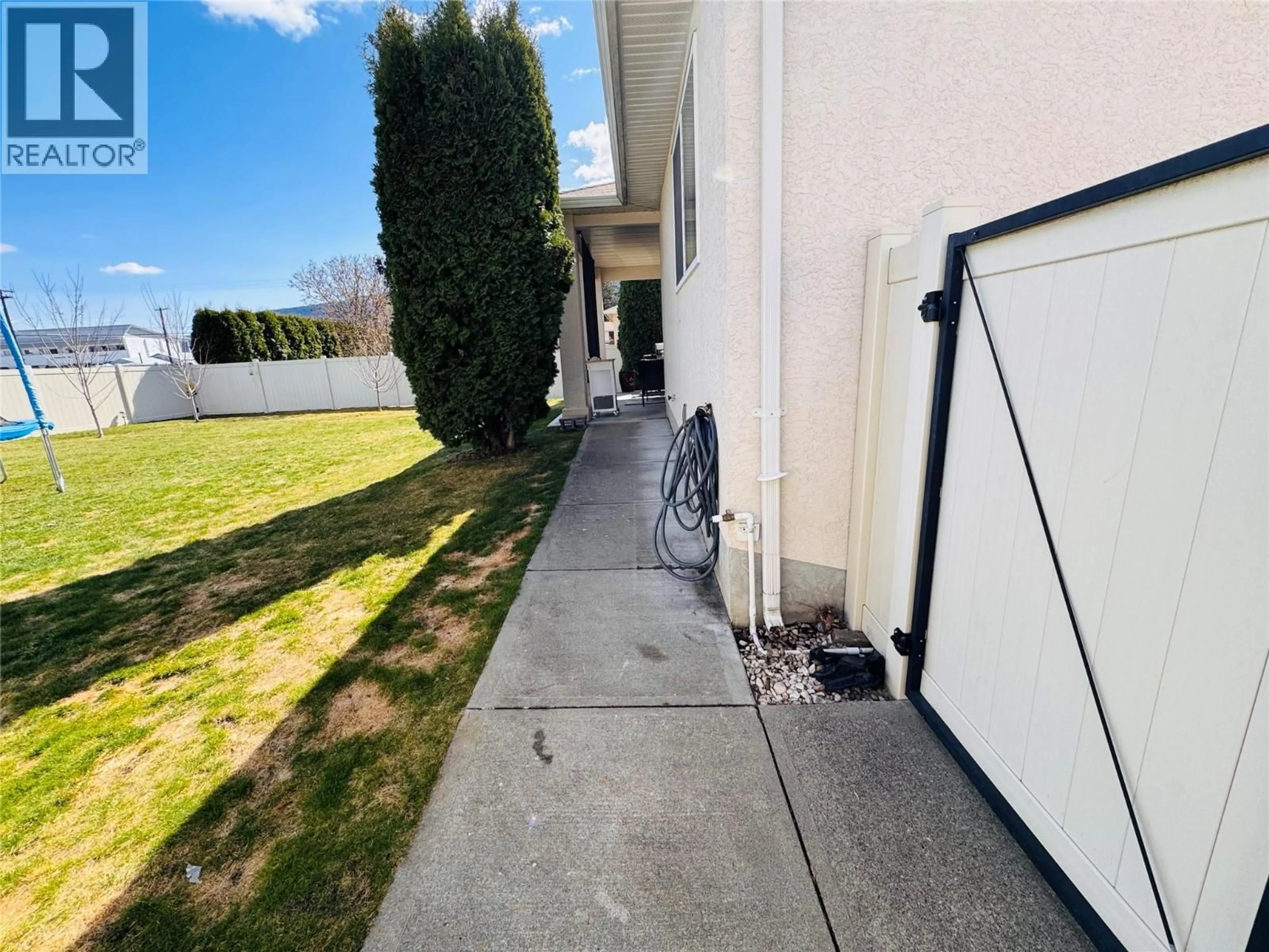 Unknown for 2130 BRYCEN PLACE, Grand Forks British Columbia V0H1H0