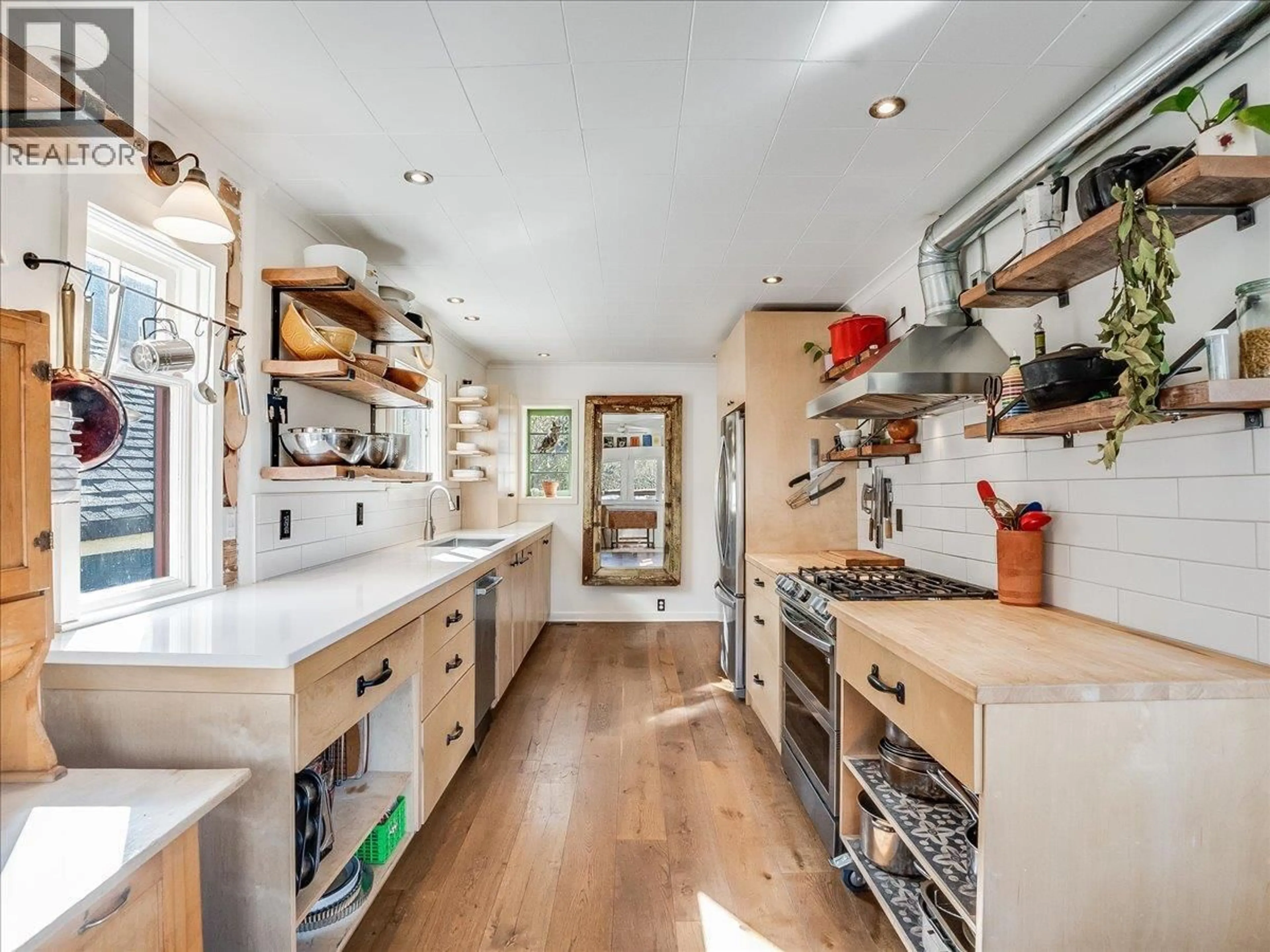 Unknown for 519 CARBONATE STREET, Nelson British Columbia V1L4P4