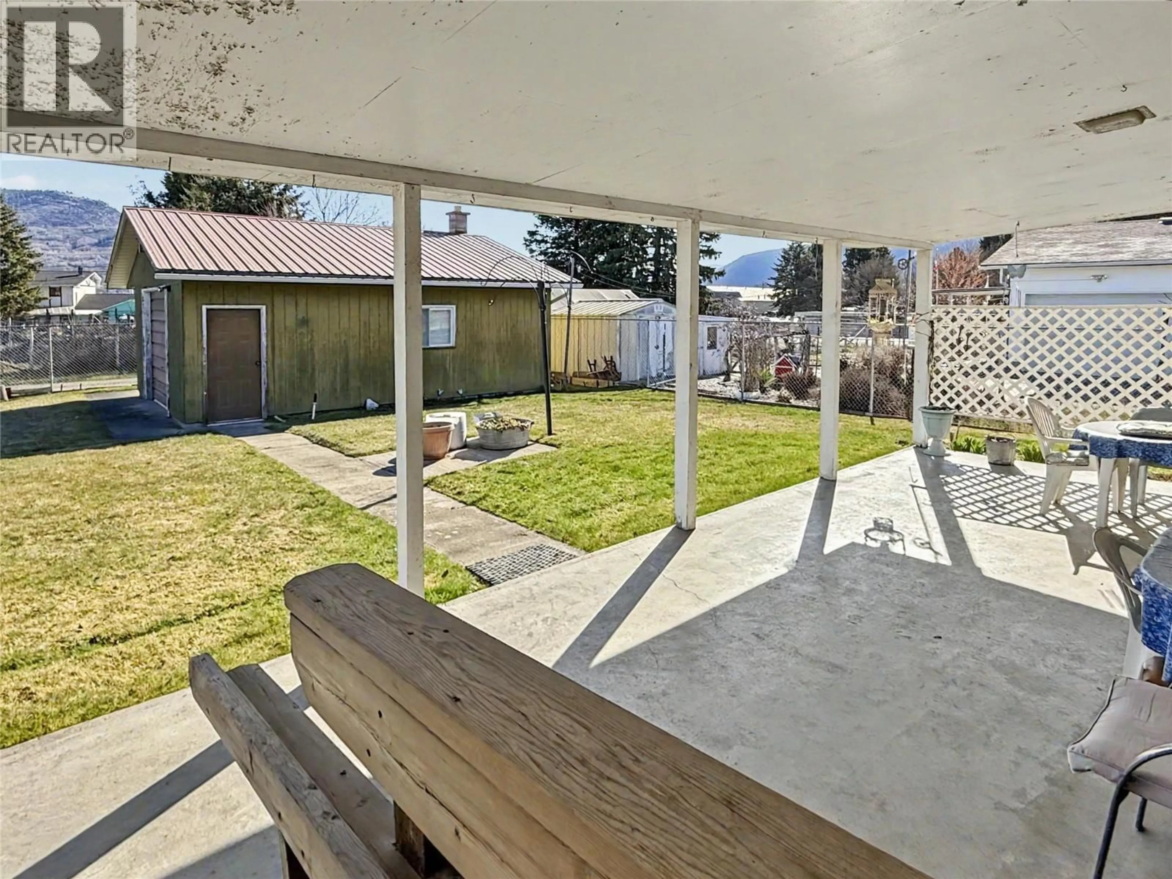 Patio, street for 7430 22ND STREET, Grand Forks British Columbia V0H1H0