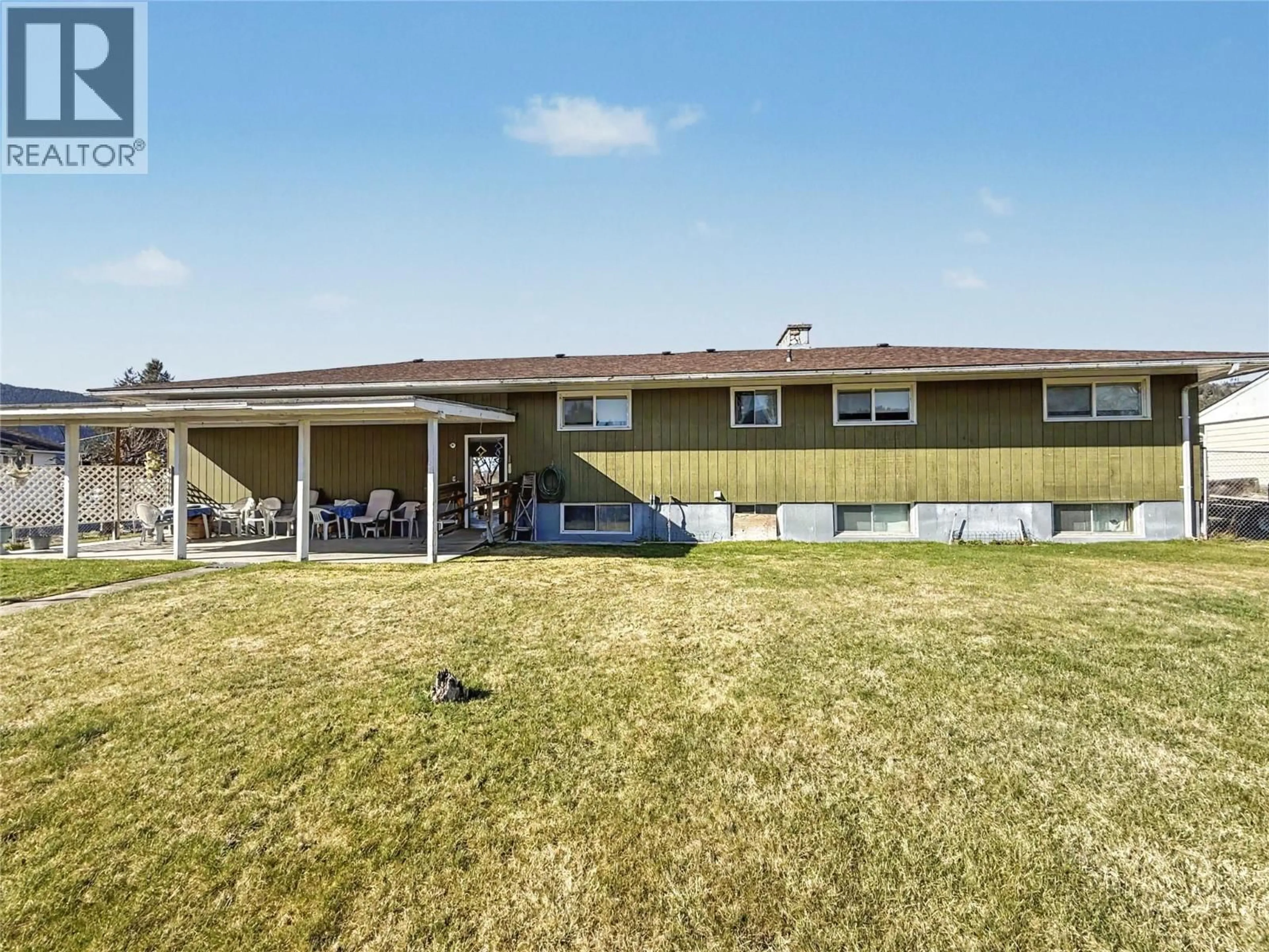 A pic from outside/outdoor area/front of a property/back of a property/a pic from drone, unknown for 7430 22ND STREET, Grand Forks British Columbia V0H1H0