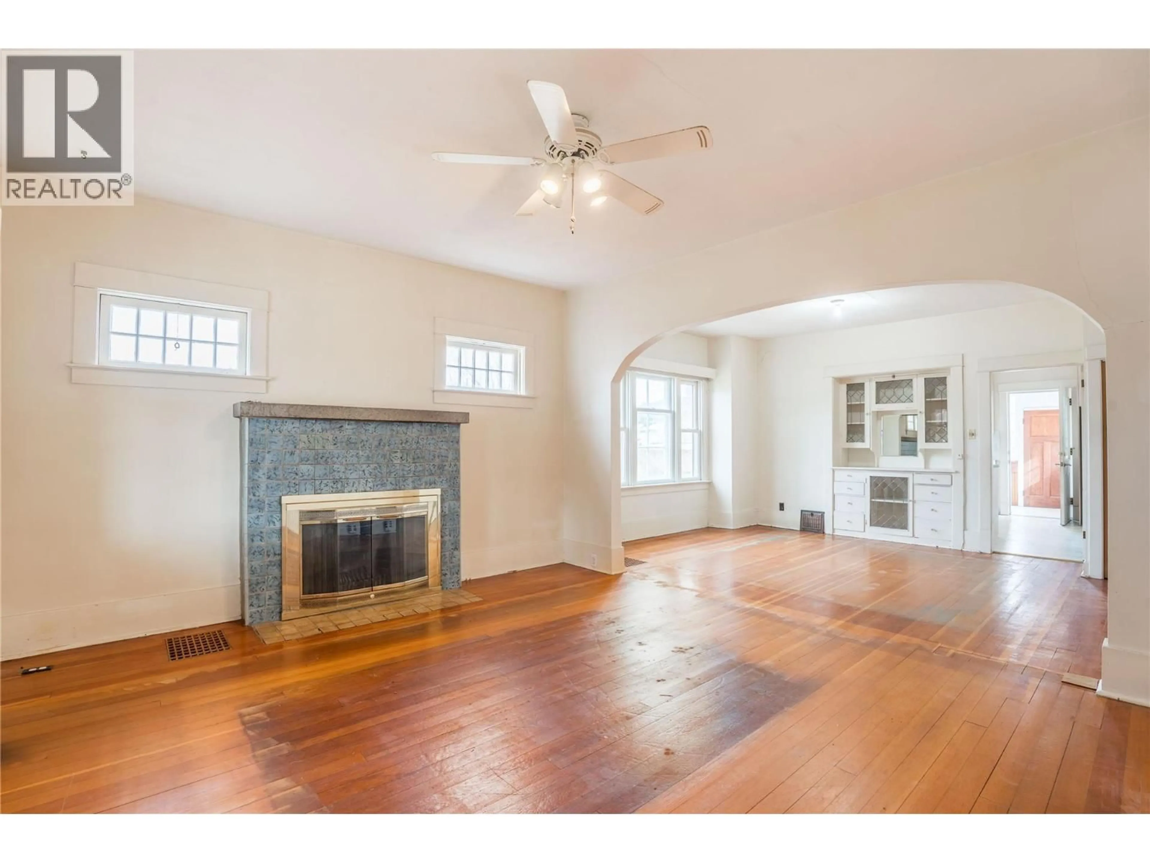 Unknown for 14207 VICTORIA ROAD NORTH, Summerland British Columbia V0H1Z0