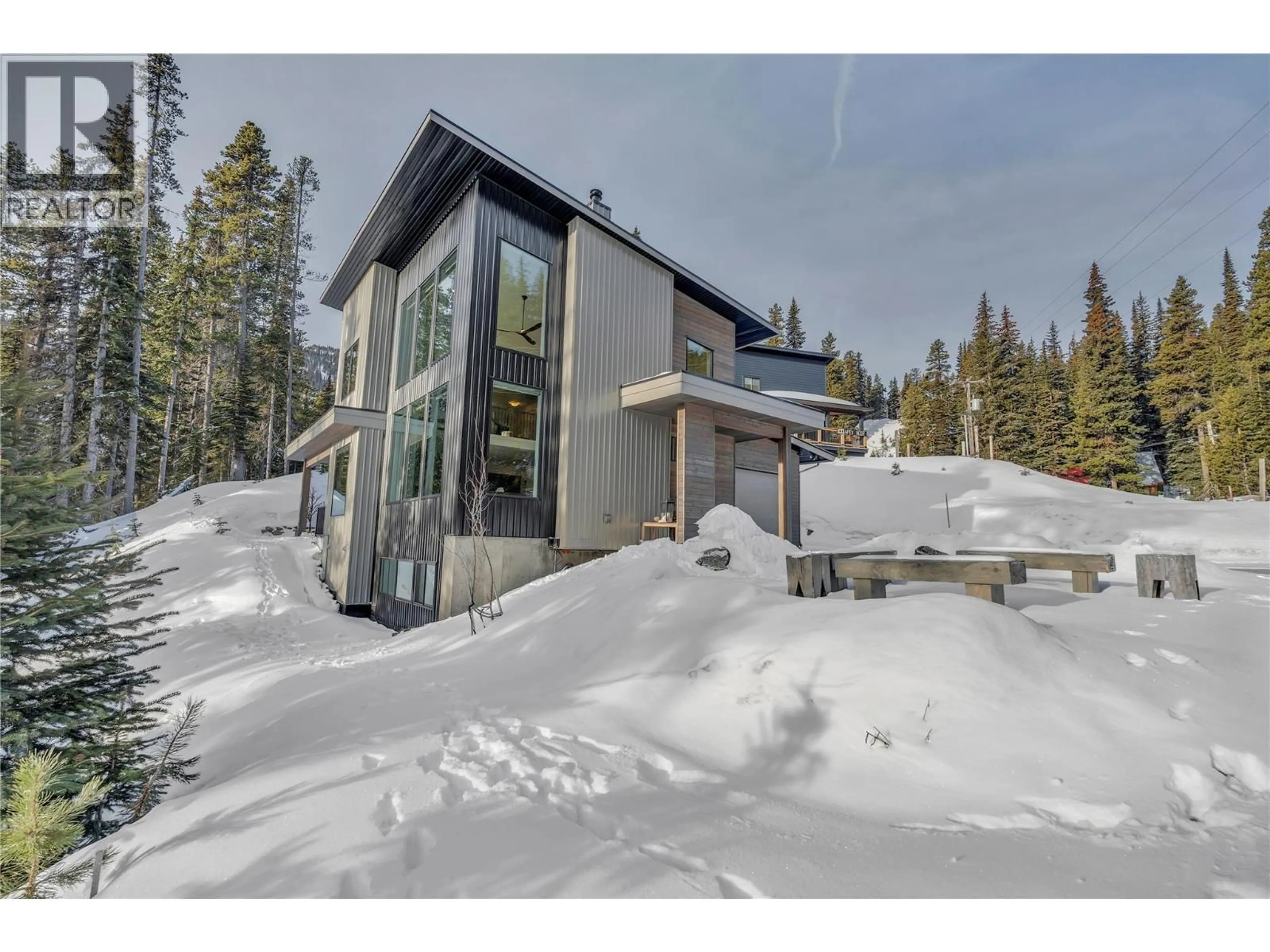 Unknown for 1405 APEX MOUNTAIN ROAD, Apex Mountain British Columbia V2A8L8