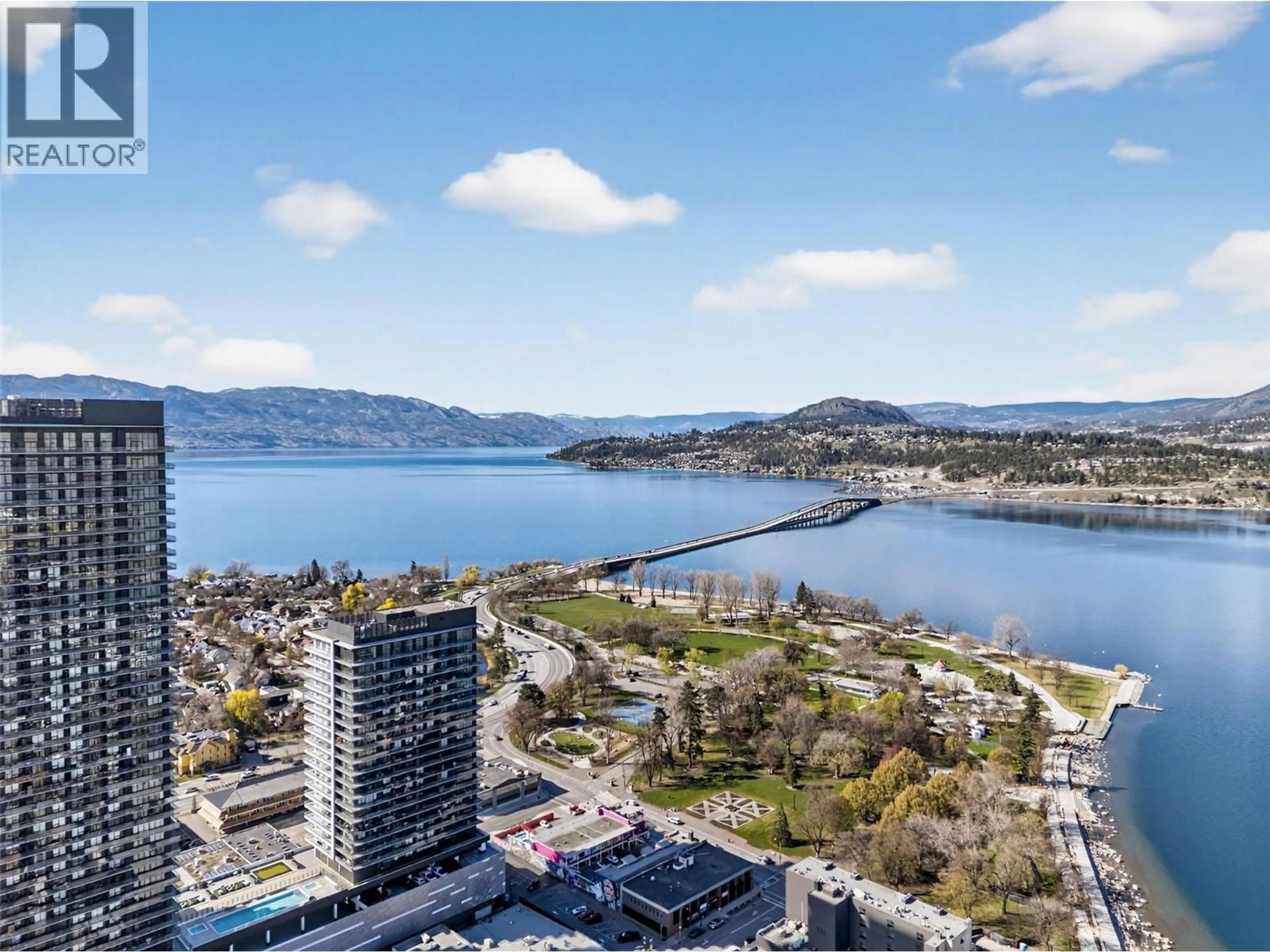 A pic from outside/outdoor area/front of a property/back of a property/a pic from drone, water/lake/river/ocean view for 1308 - 238 LEON AVENUE, Kelowna British Columbia V1Y0N6