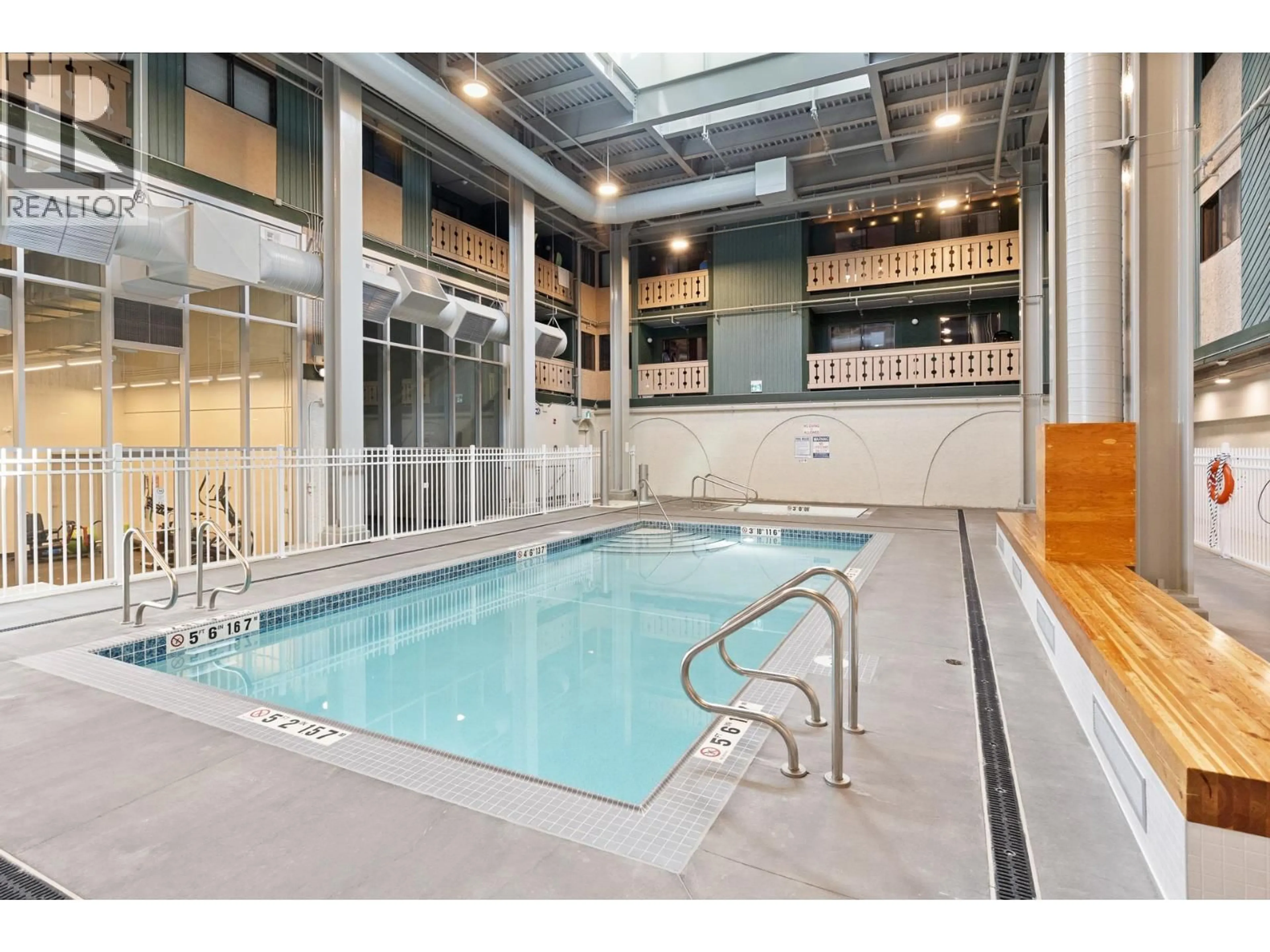 Pool for 315 - 20 KETTLE VIEW ROAD, Big White British Columbia V1P1P3