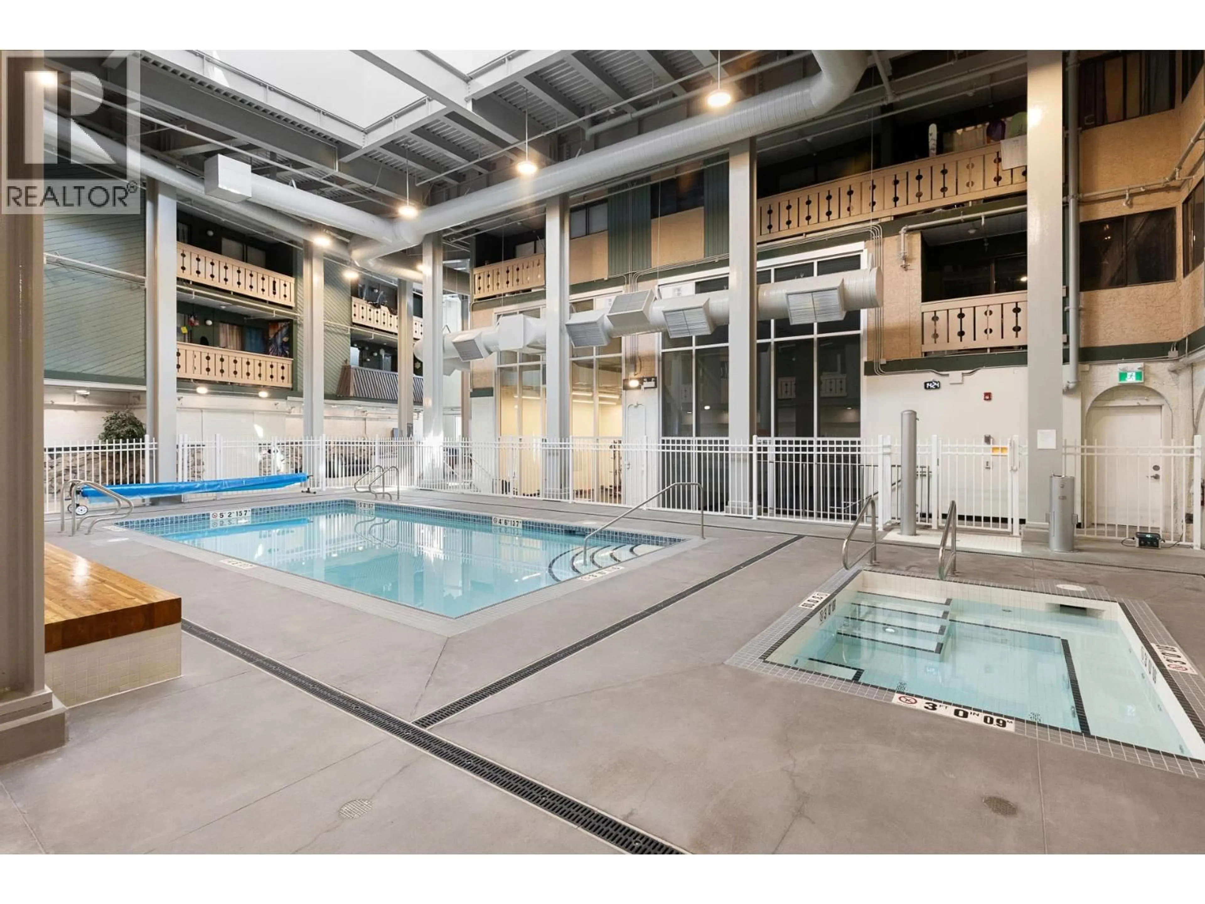 Pool for 315 - 20 KETTLE VIEW ROAD, Big White British Columbia V1P1P3