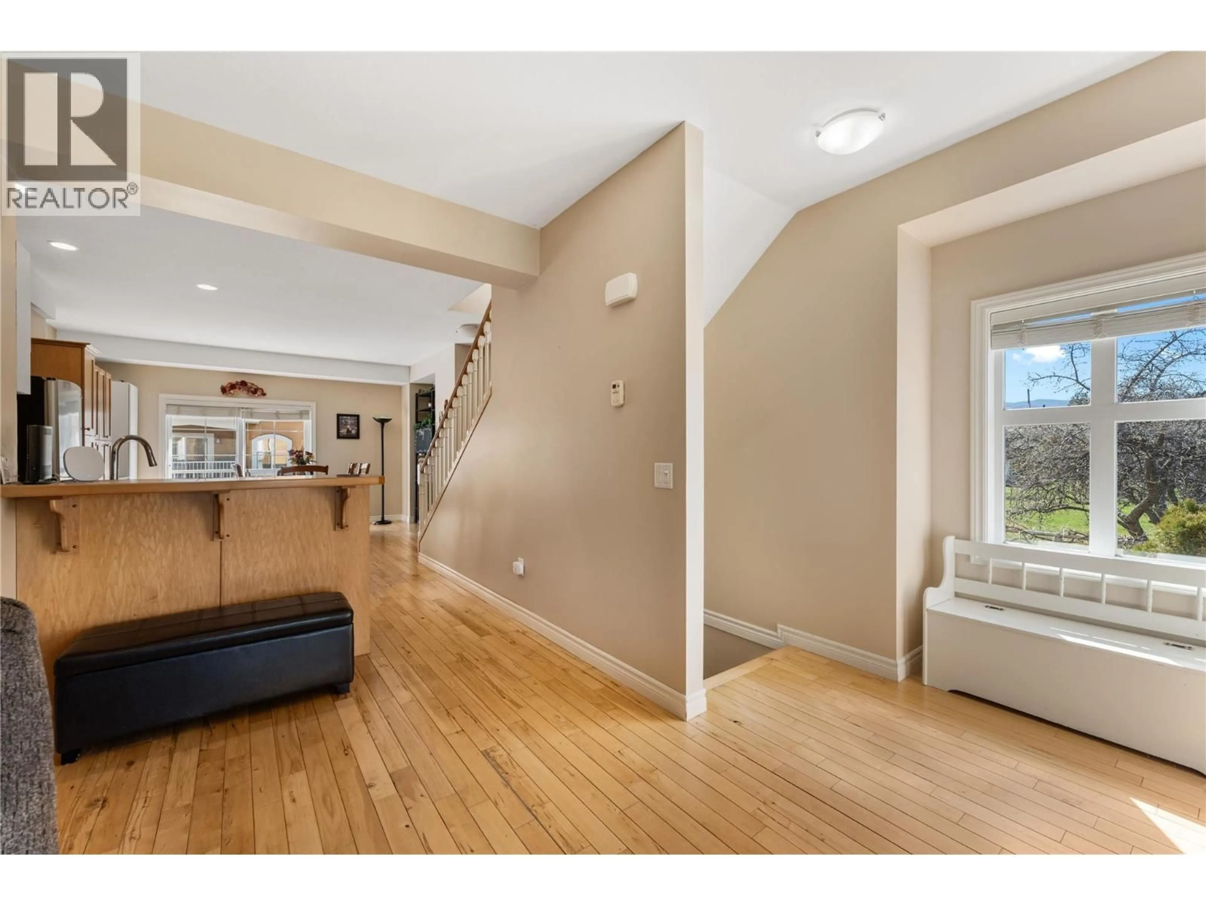 Indoor entryway for 111 - 456 MCPHEE STREET, Kelowna British Columbia V1X8C5