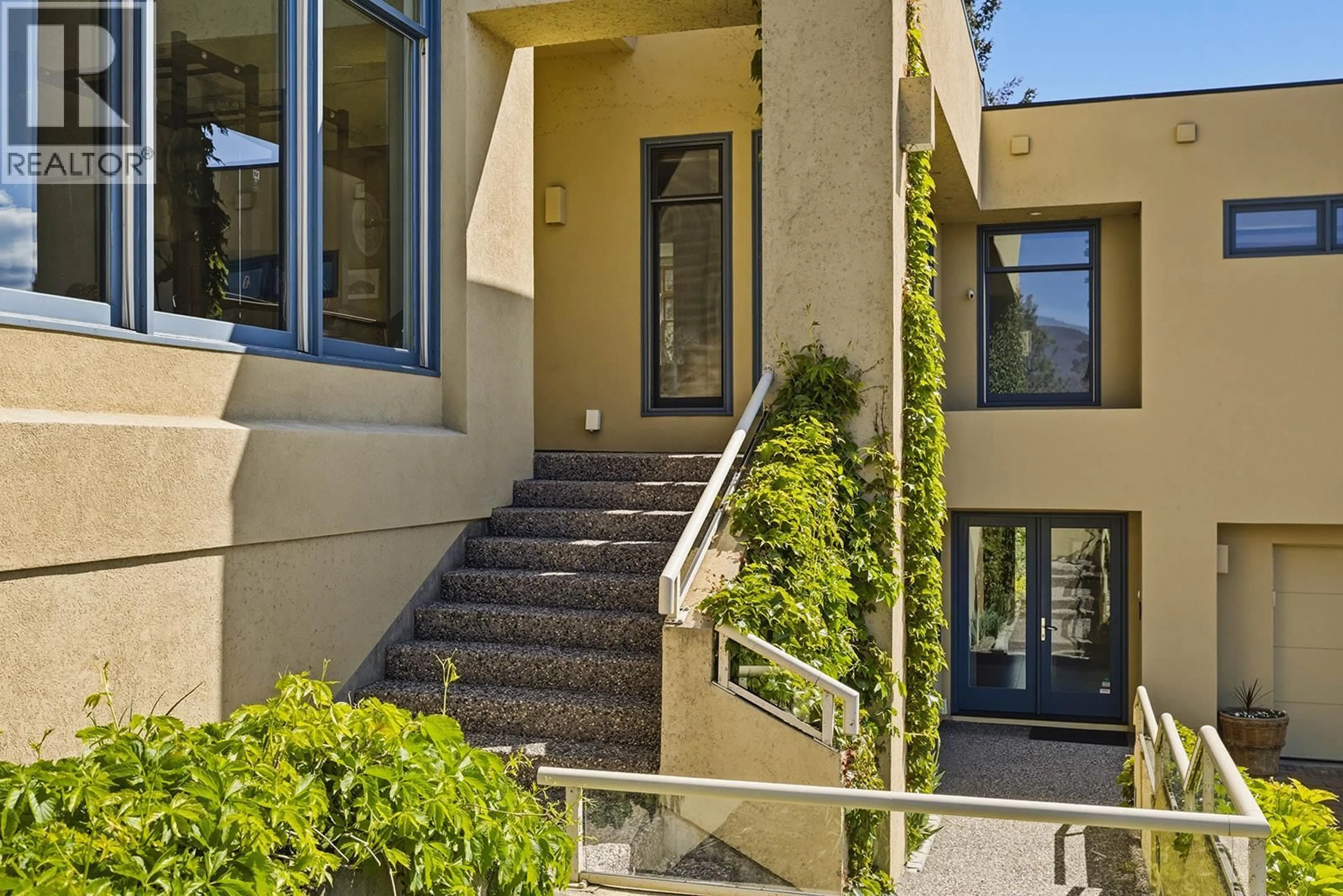Unknown for 837 MOUNT ROYAL DRIVE, Kelowna British Columbia V1Y3M3
