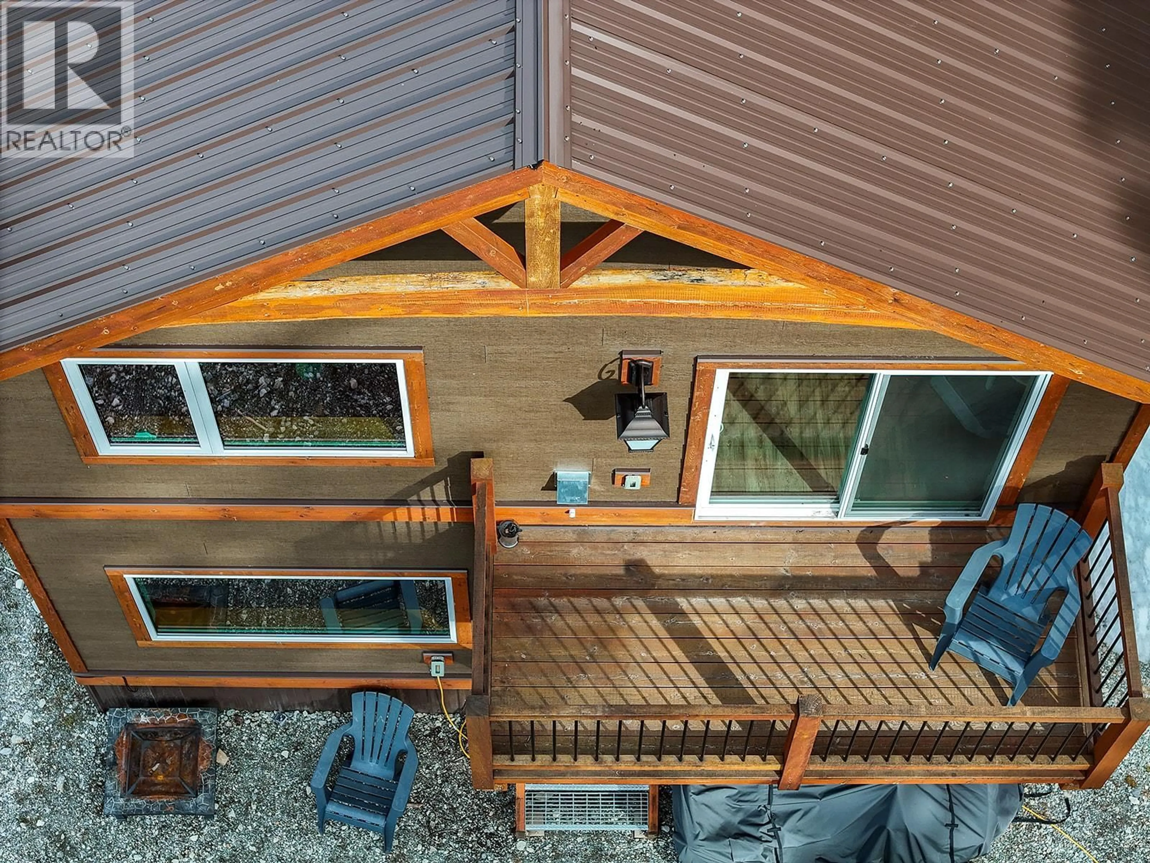 A pic from outside/outdoor area/front of a property/back of a property/a pic from drone, unknown for 1352 CAMPBELL ROAD, Golden British Columbia V0A1H7