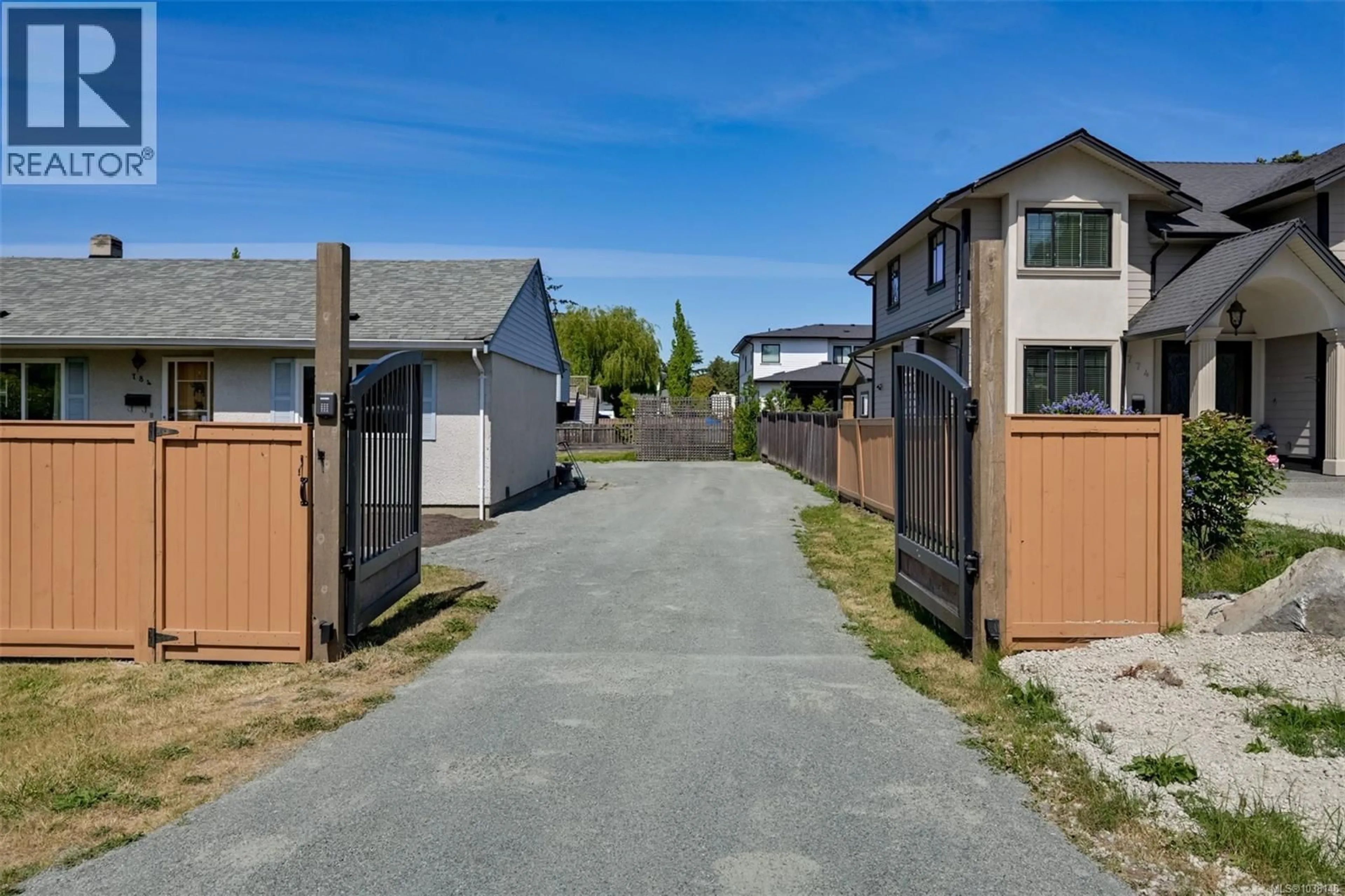 A pic from outside/outdoor area/front of a property/back of a property/a pic from drone, street for 784 SNOWDROP AVENUE, Saanich British Columbia V8Z2N2