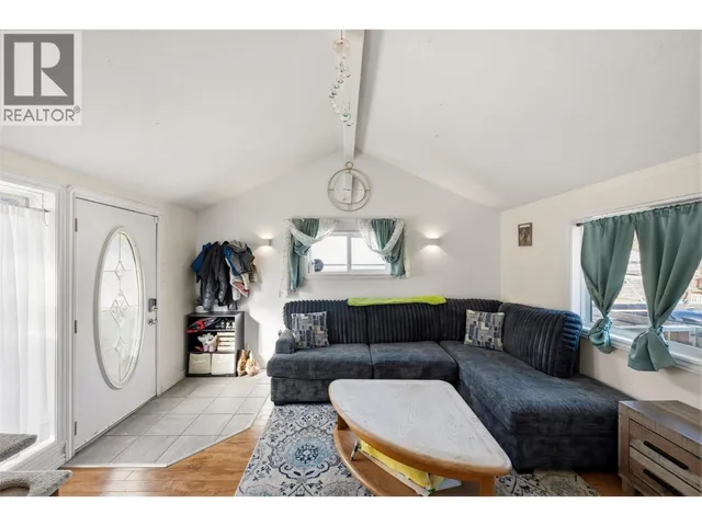 410 10TH AVENUE, Keremeos 4
