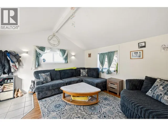 410 10TH AVENUE, Keremeos 5