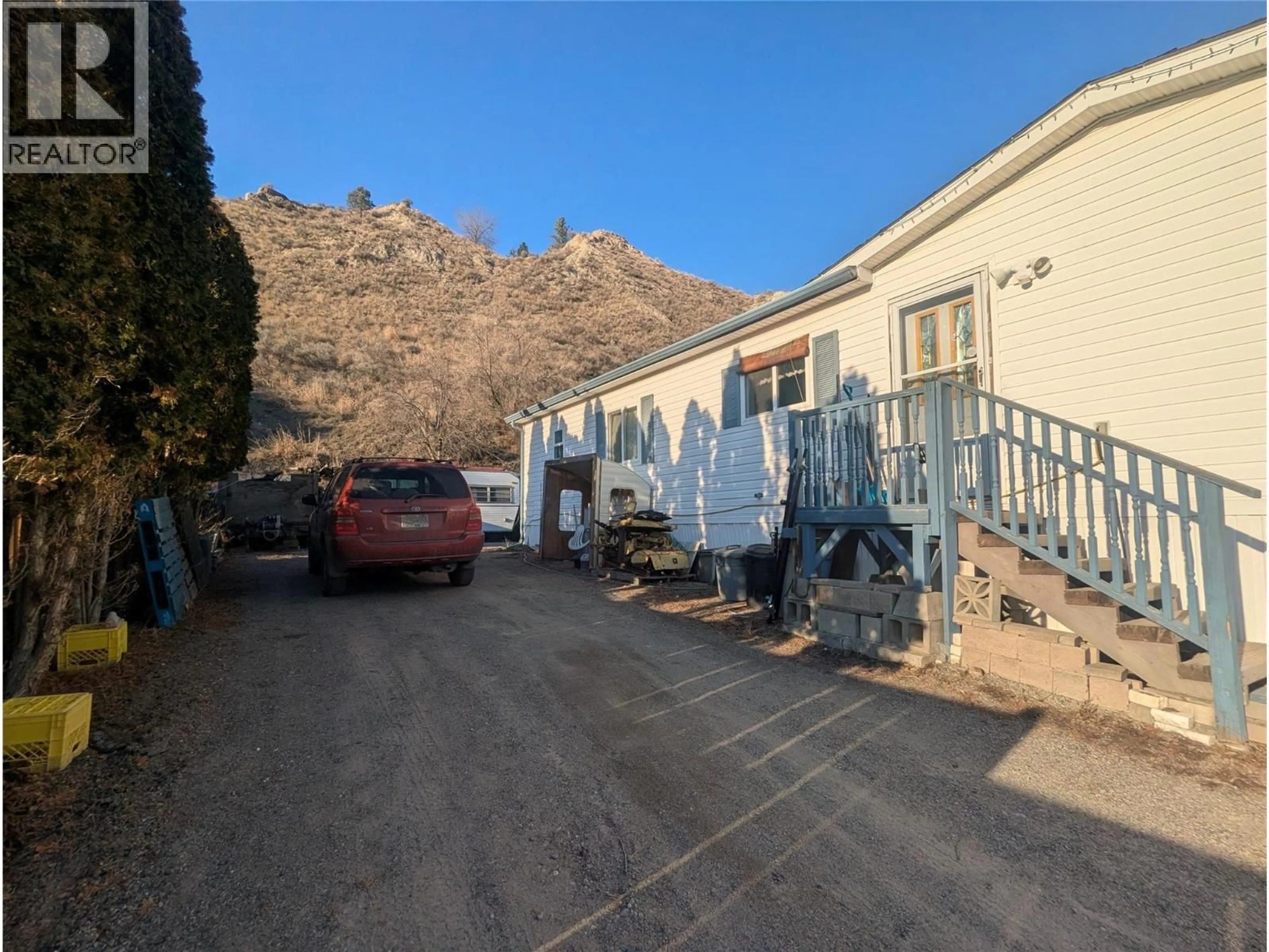 A pic from outside/outdoor area/front of a property/back of a property/a pic from drone, unknown for 4893 GERELLA ROAD, Pritchard British Columbia V0E2P0