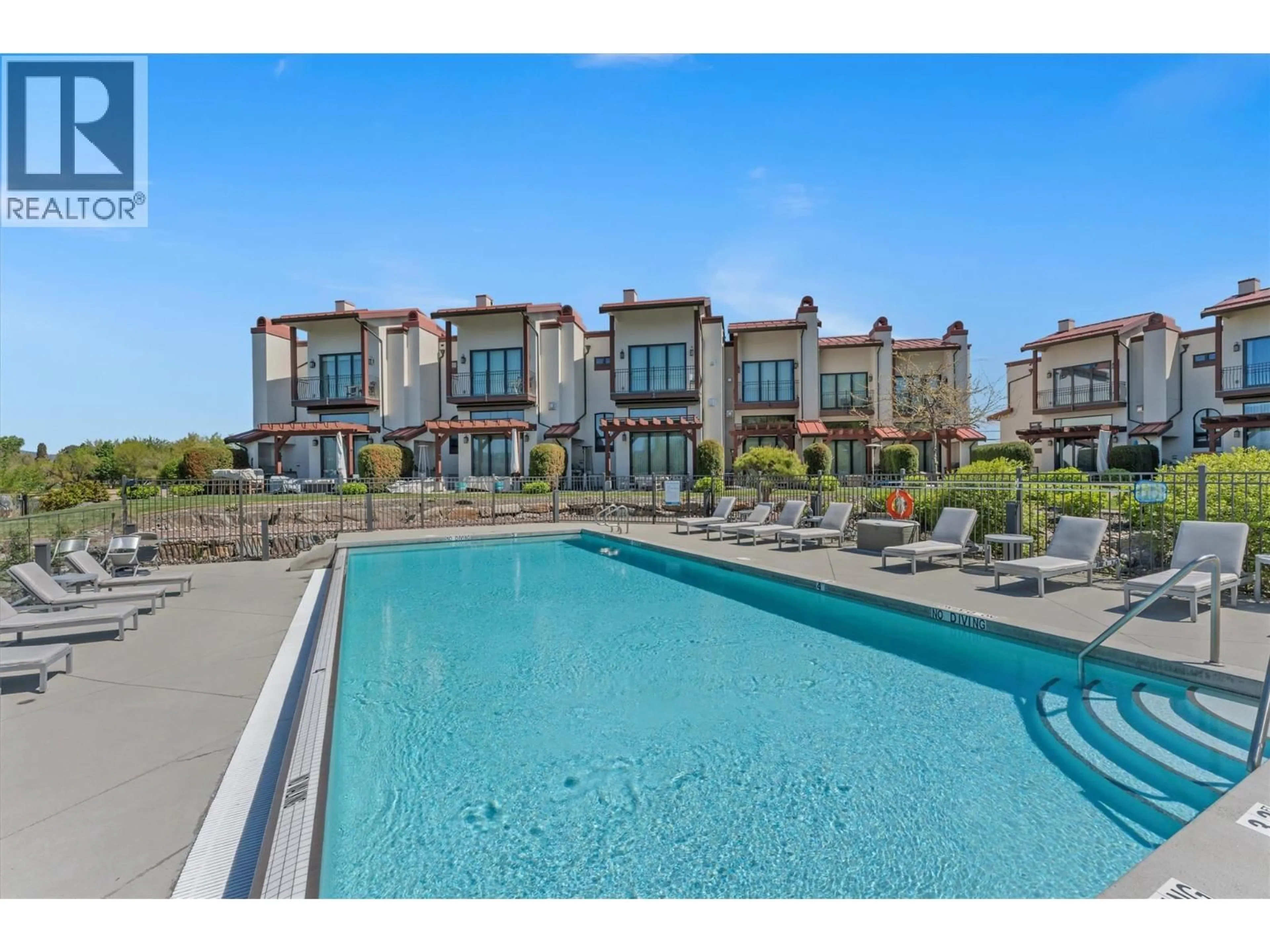 Pool for 18 - 3756 LAKESHORE ROAD, Kelowna British Columbia V1W3L4