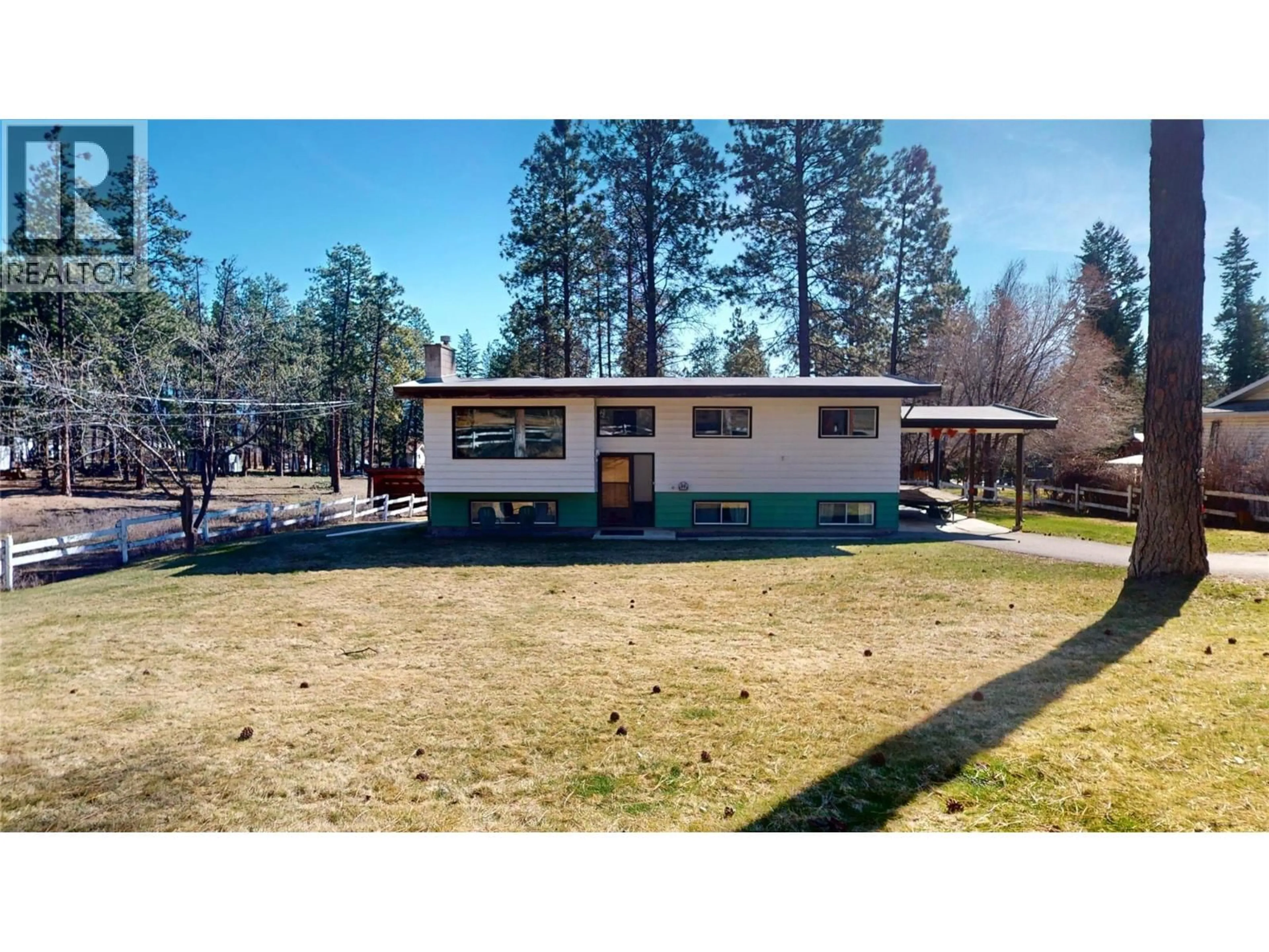 A pic from outside/outdoor area/front of a property/back of a property/a pic from drone, unknown for 276 CROSS ROAD NORTH, Cranbrook British Columbia V1C6W6