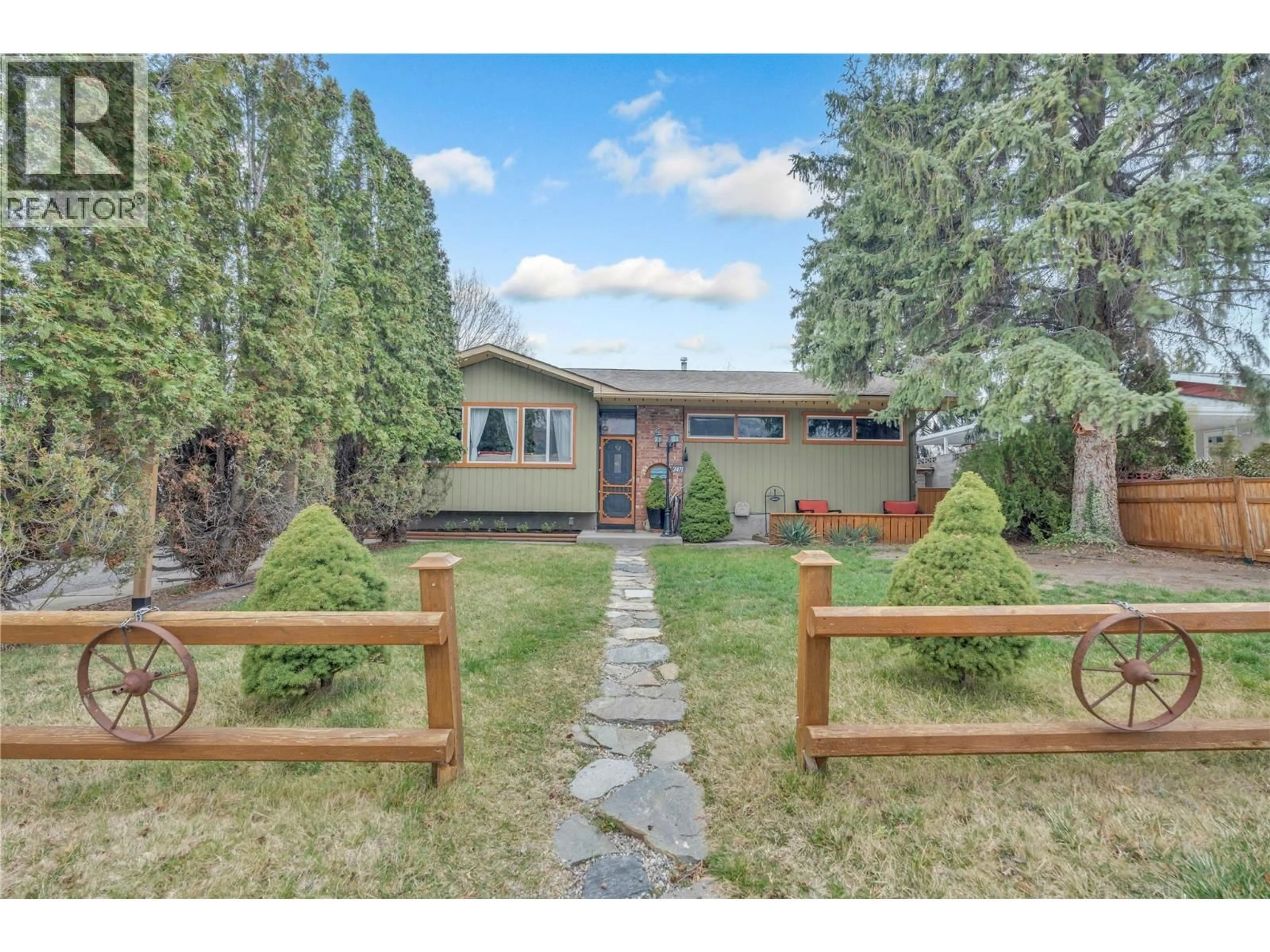 A pic from outside/outdoor area/front of a property/back of a property/a pic from drone, mountain view for 2471 MCKENZIE STREET, Penticton British Columbia V2A6H9