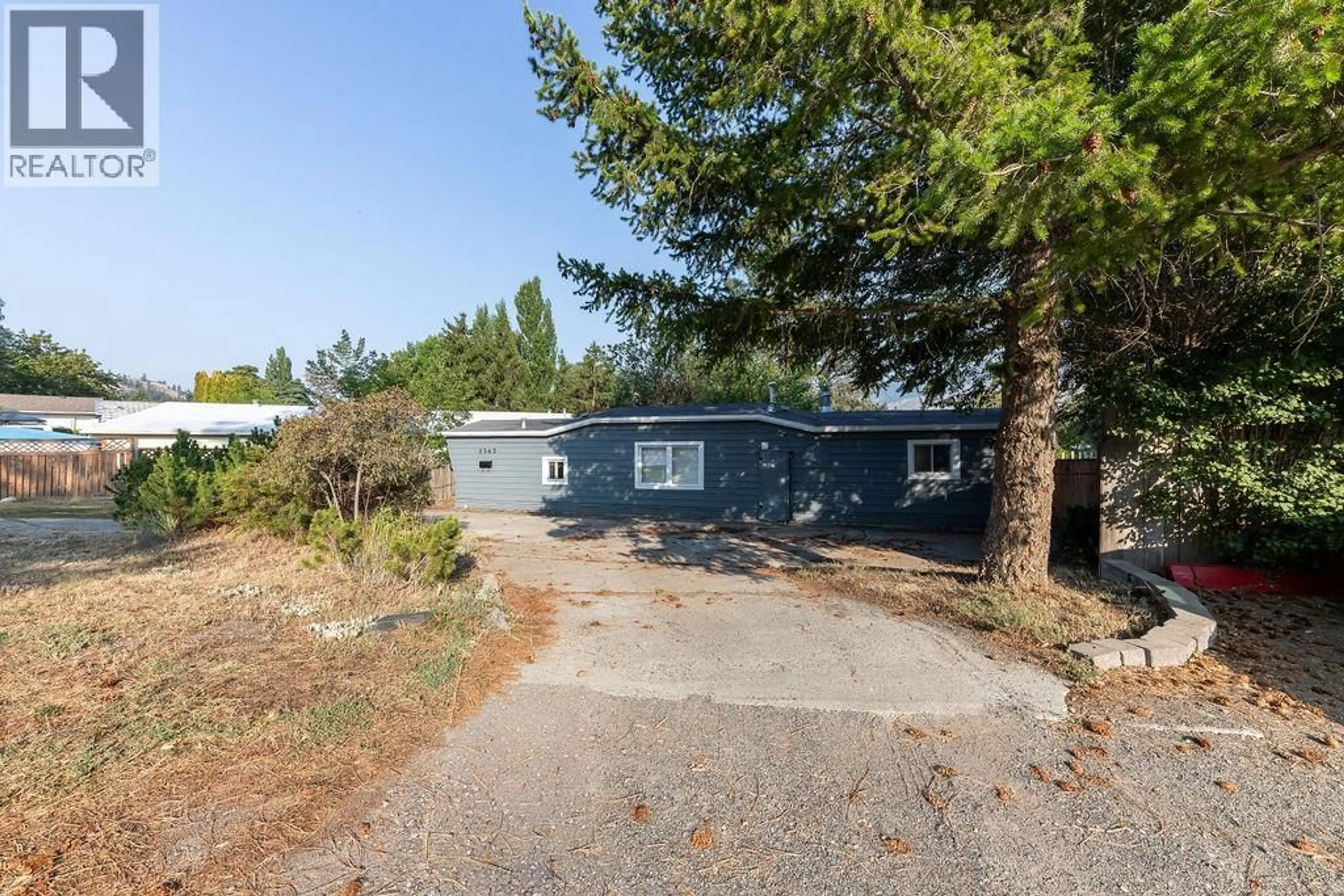 A pic from outside/outdoor area/front of a property/back of a property/a pic from drone, unknown for 5362 SHELLY DRIVE, Kamloops British Columbia V2C5A7